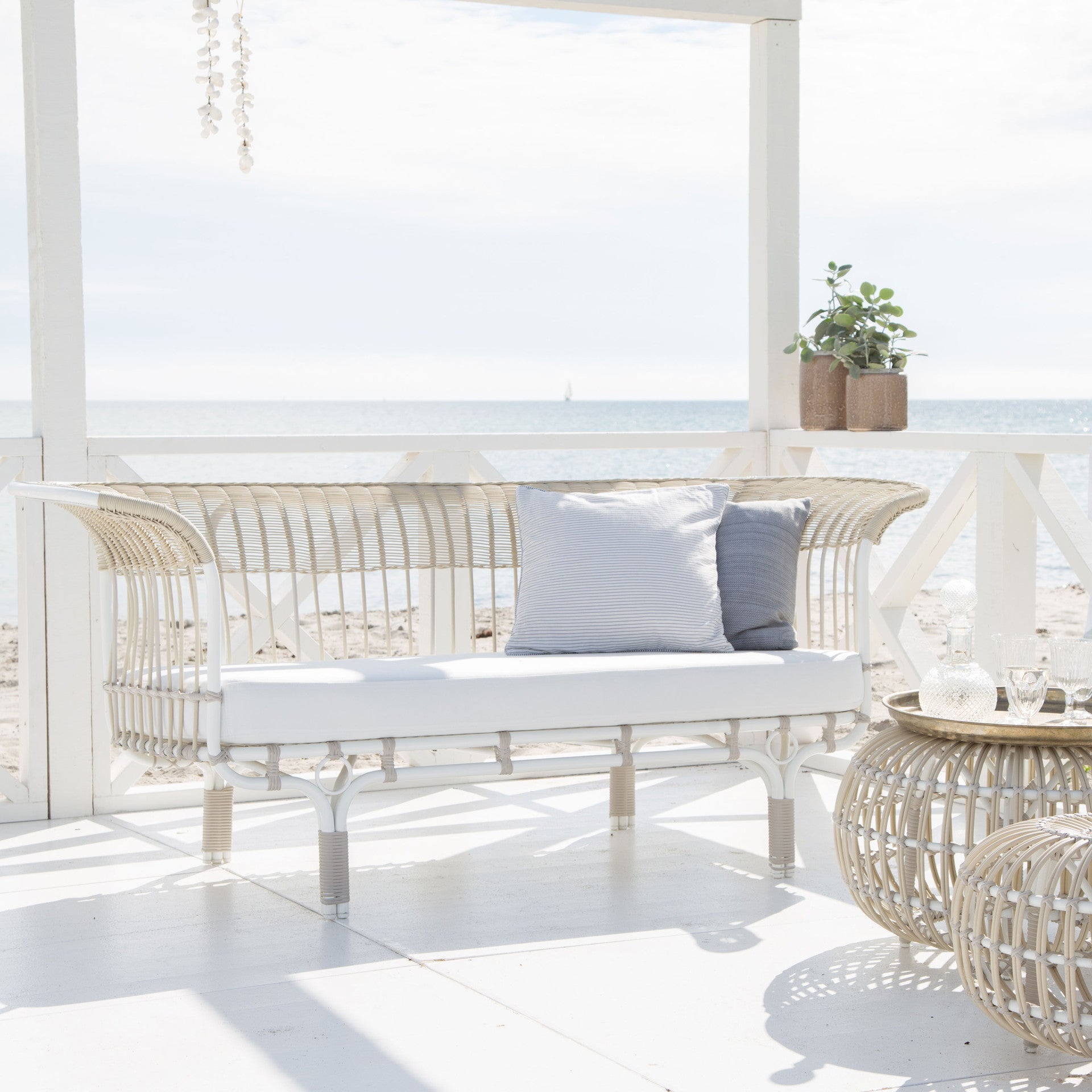 Franco Albini Belladonna Sofa Exterior by Sika Design - view 6