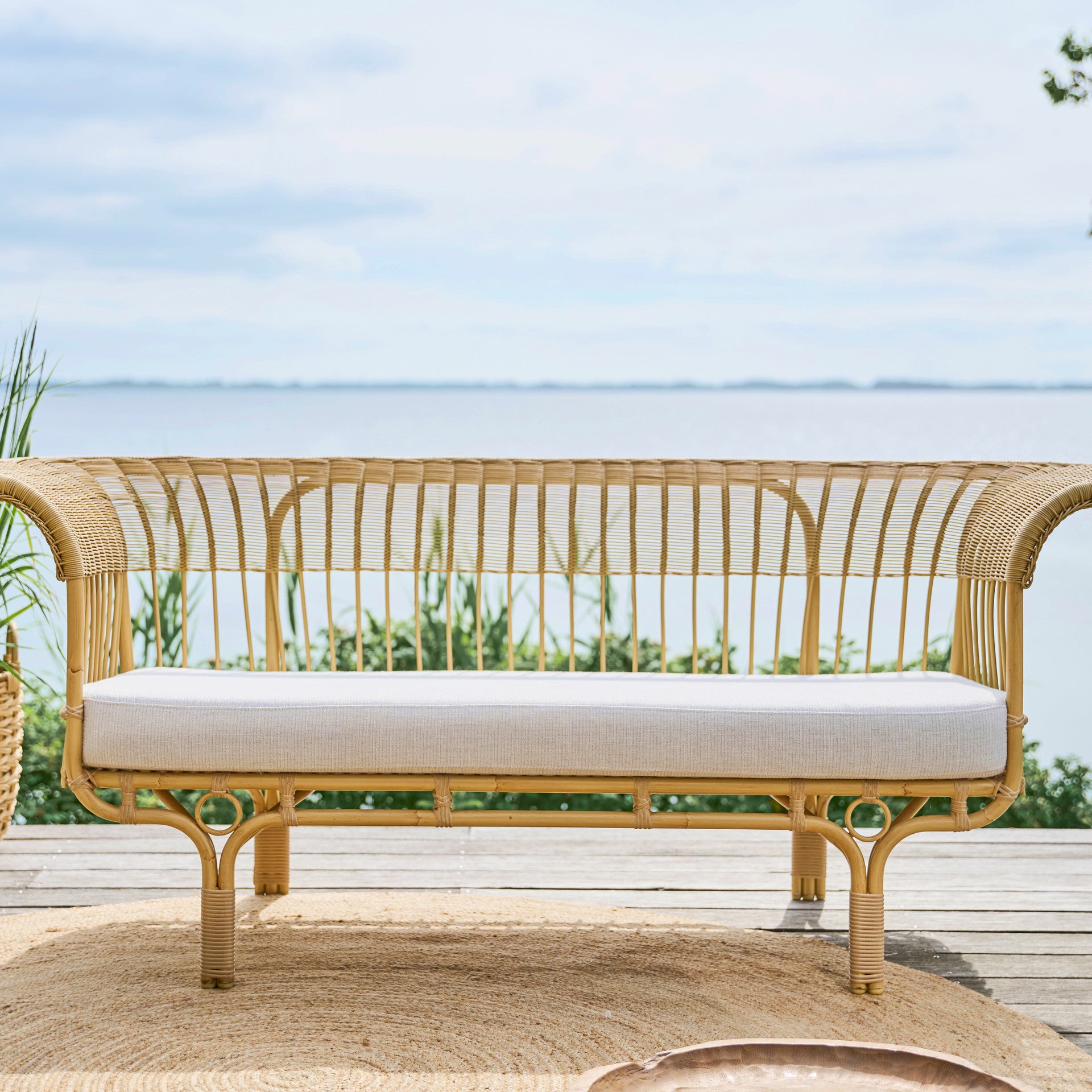 Franco Albini Belladonna Sofa Exterior by Sika Design - view 4