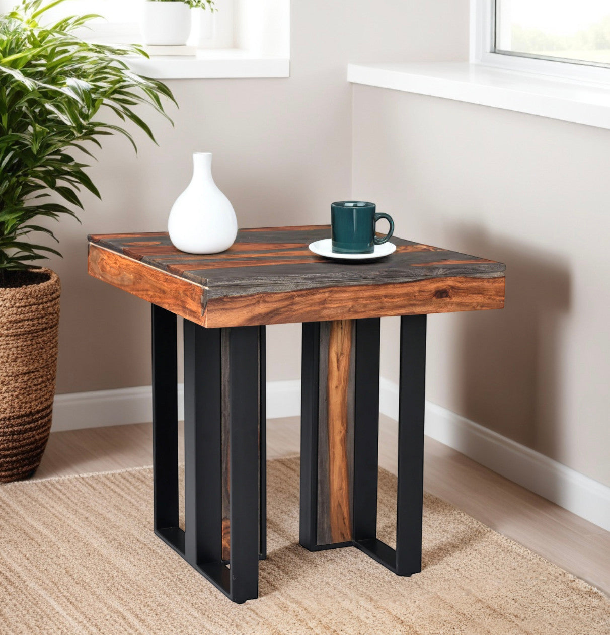 Sierraville 26" End Table in Capri Sheesham