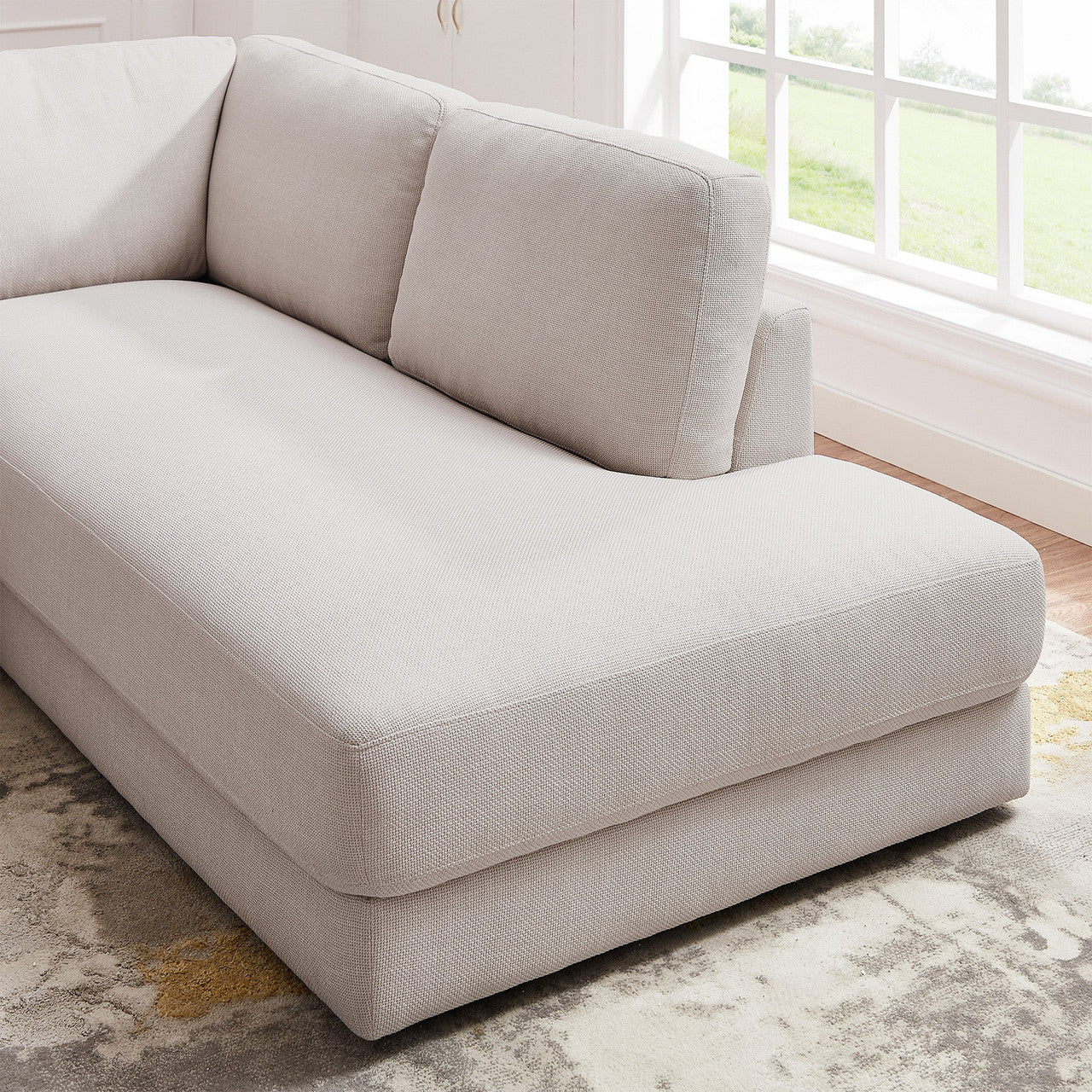 Glander  Cozy Sectional Sofa Right Facing - Cream