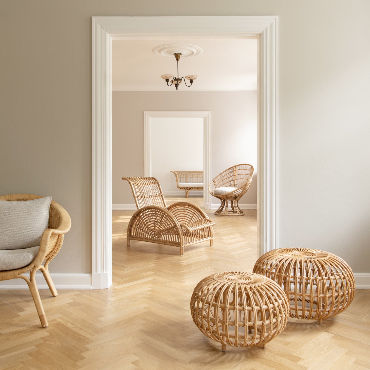 Franco Albini Luna Chair by Sika Design - view 4
