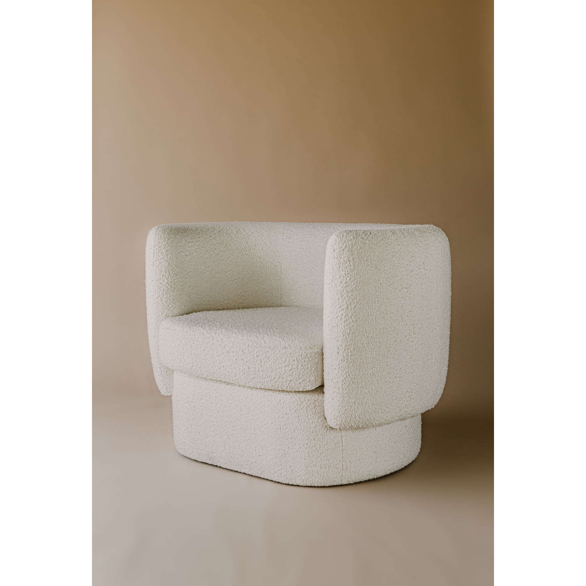 Koba Chair Maya White by Moe's Home Collection - view 8