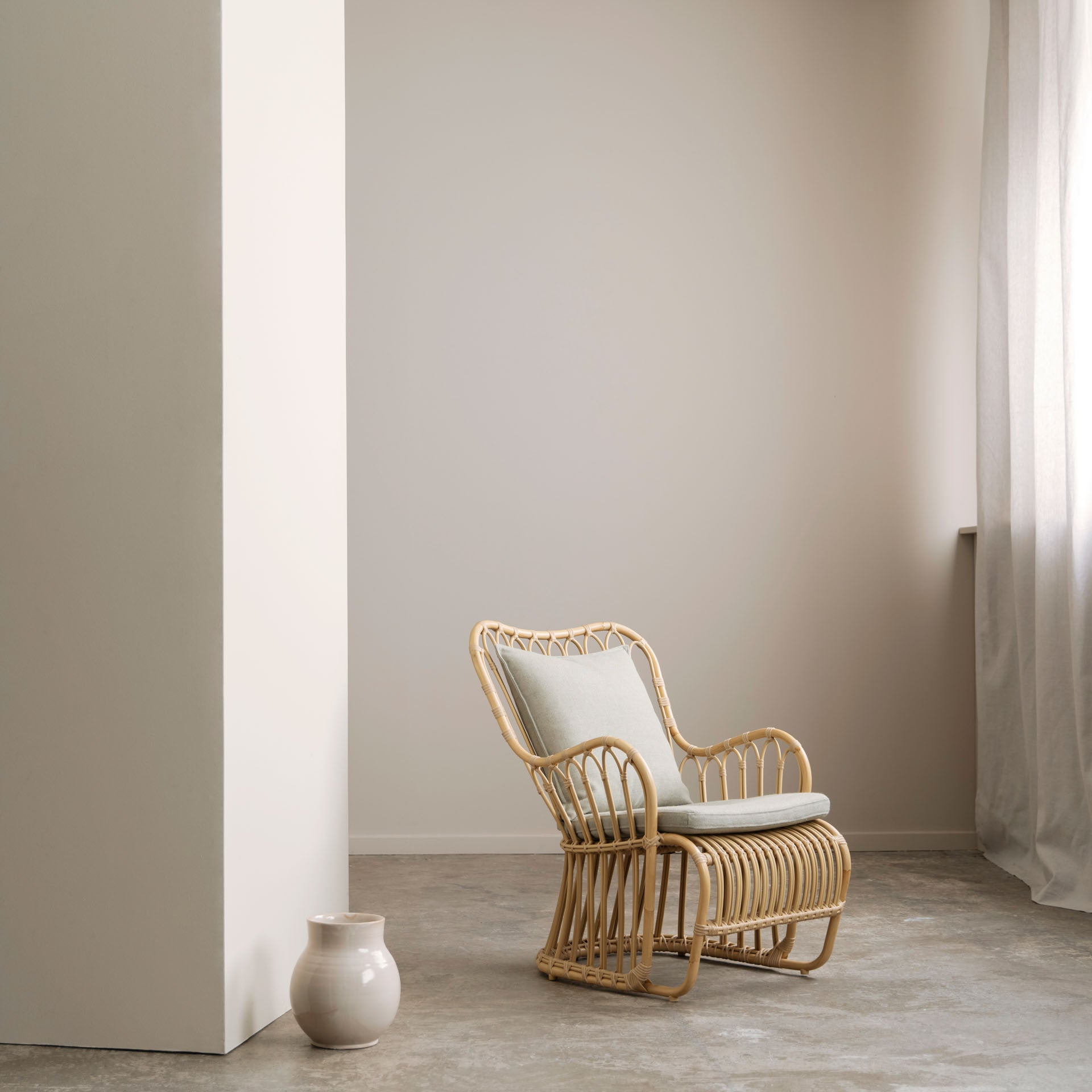 Kindt-Larsen Tulip Chair by Sika Design - view 6