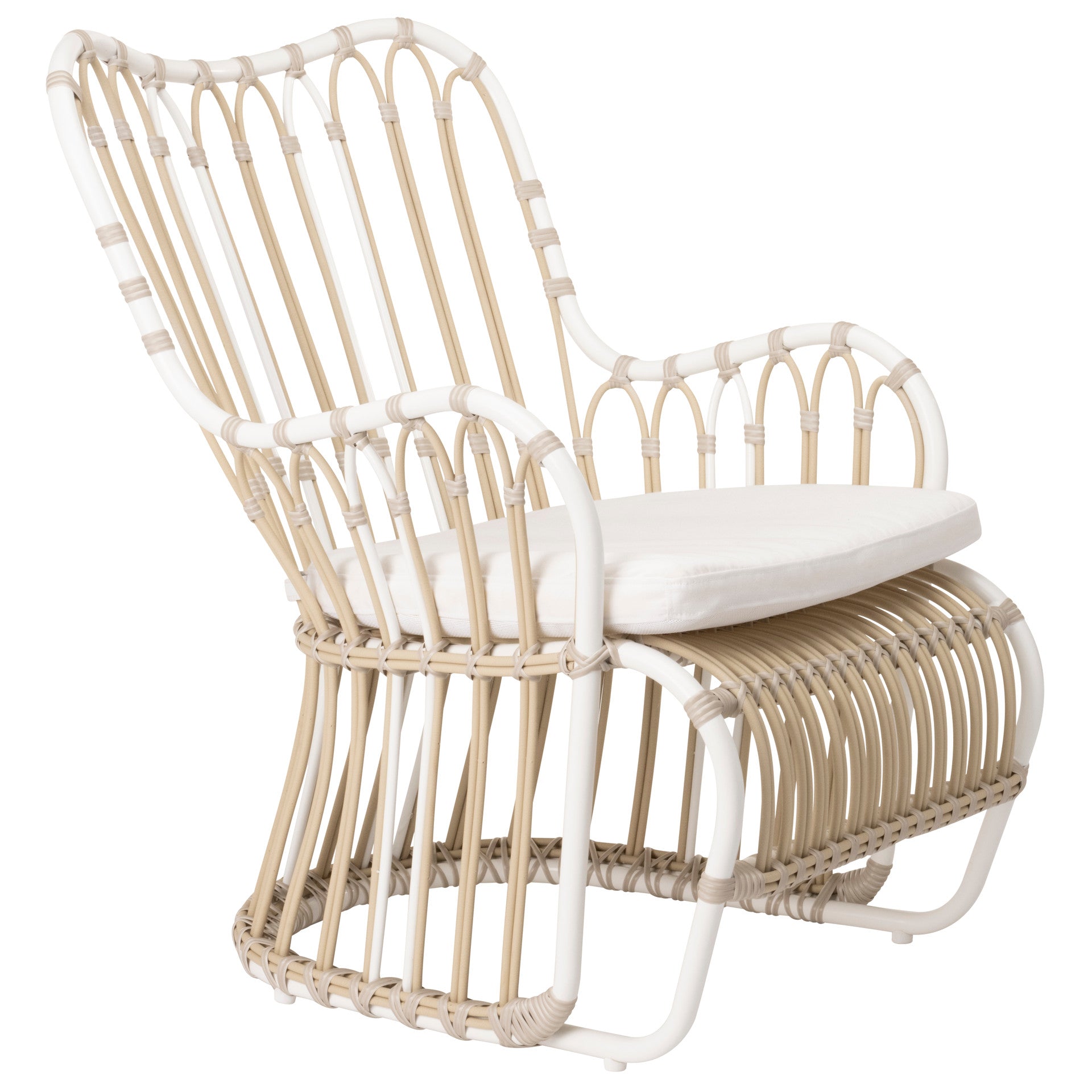 Kindt-Larsen Tulip Chair Exterior by Sika Design - view 6