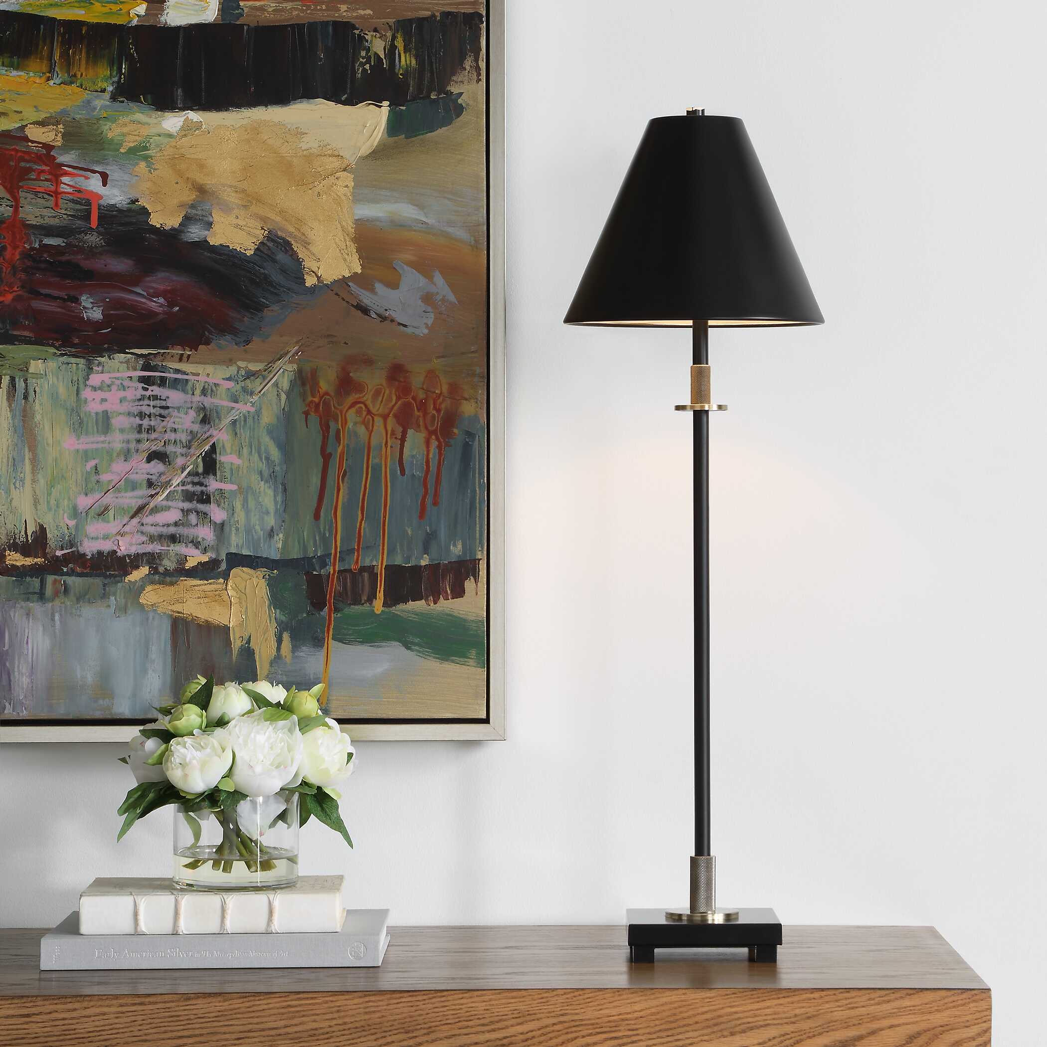 Vinehall Black Iron Buffet Lamp