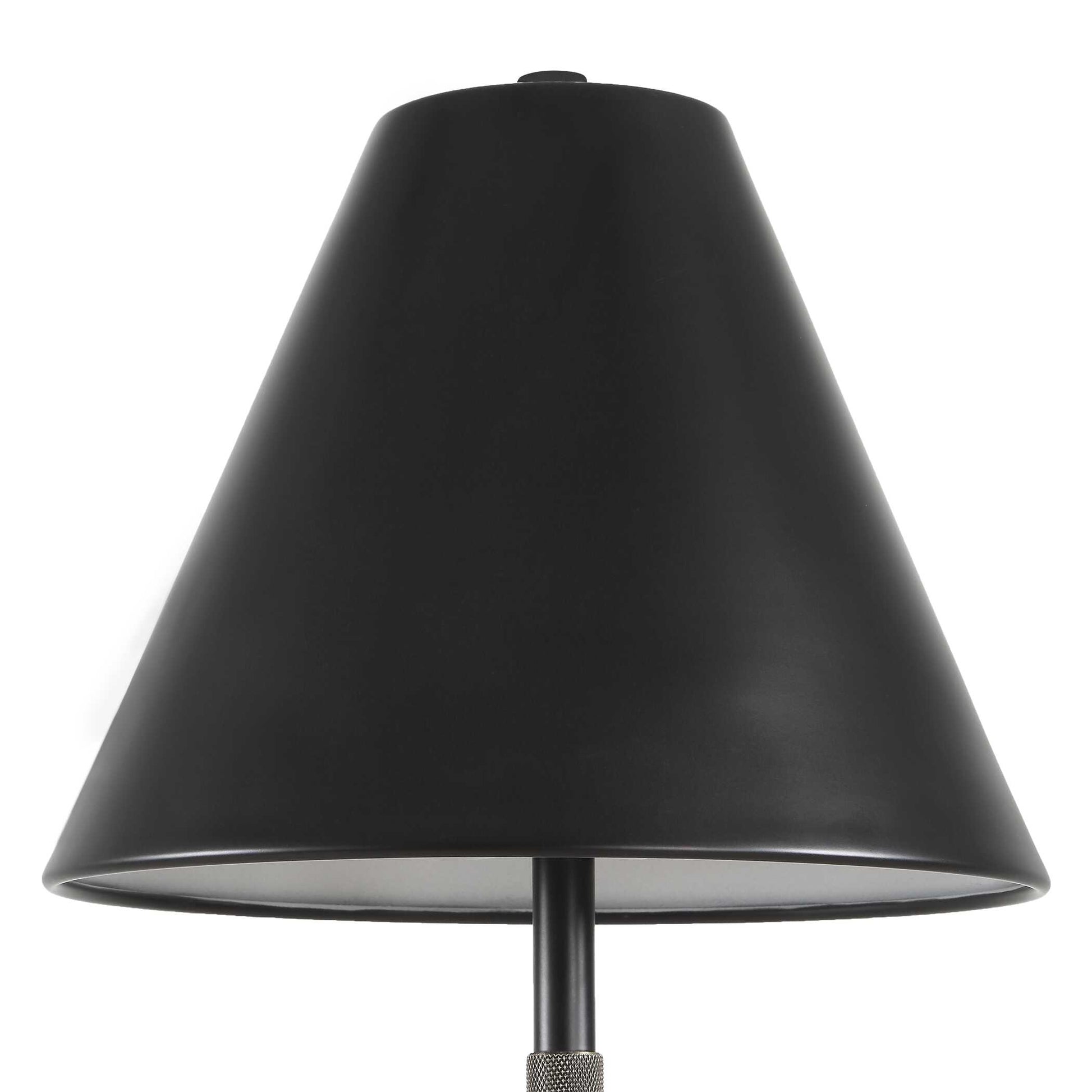 Vinehall Black Iron Buffet Lamp
