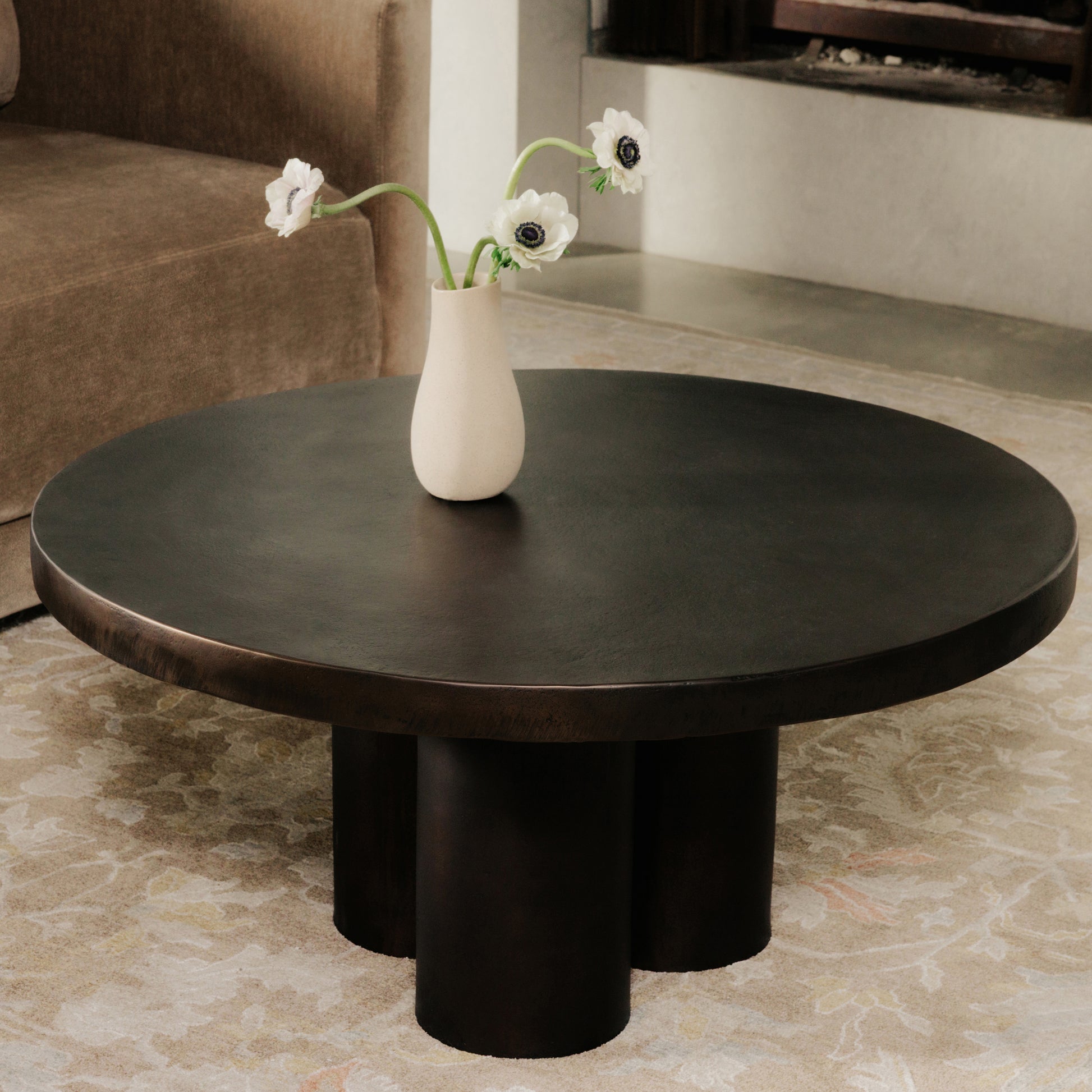 Logan Outdoor Coffee table Black by Moe's Home Collection - view 2