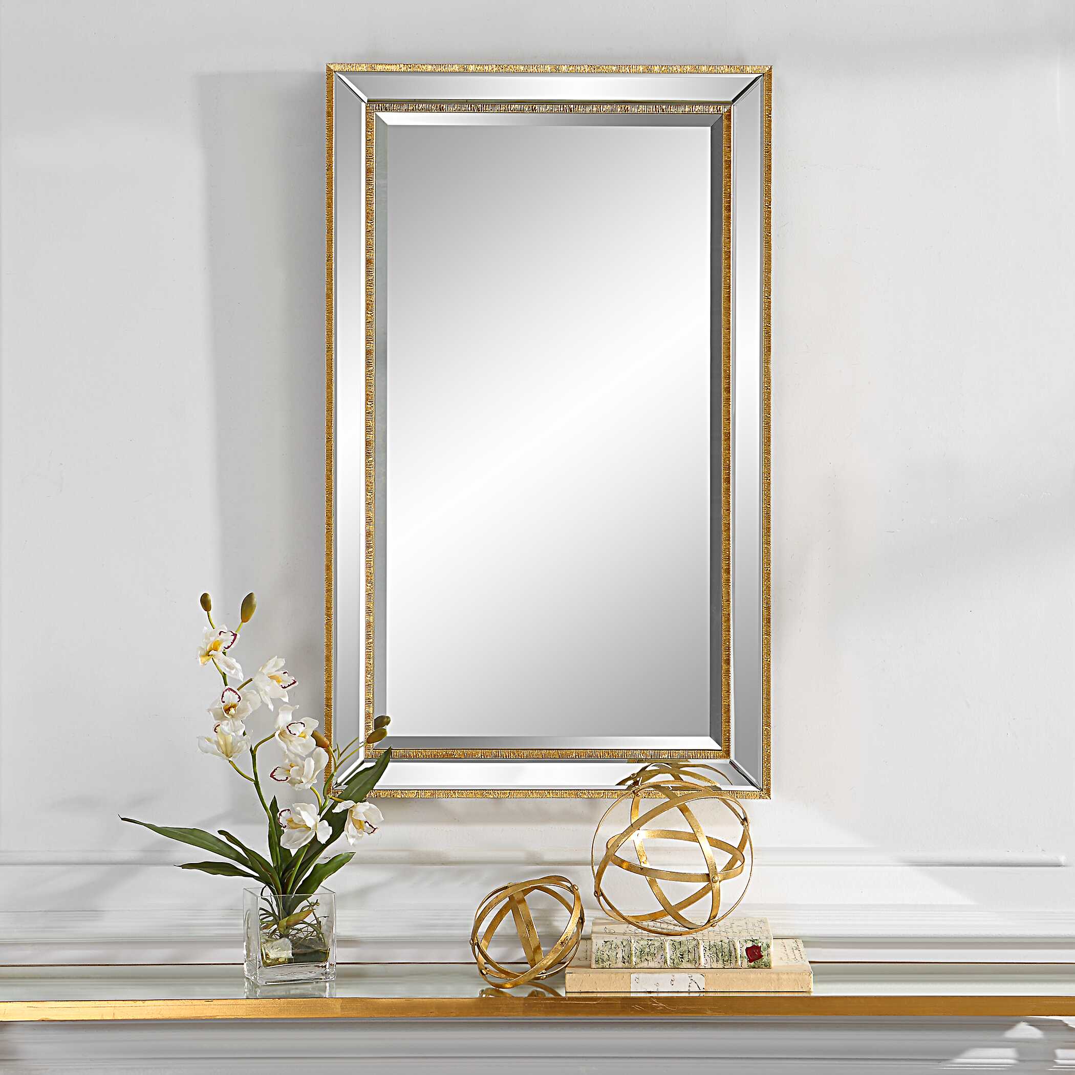 Salvere Round Gold Wall Mirror