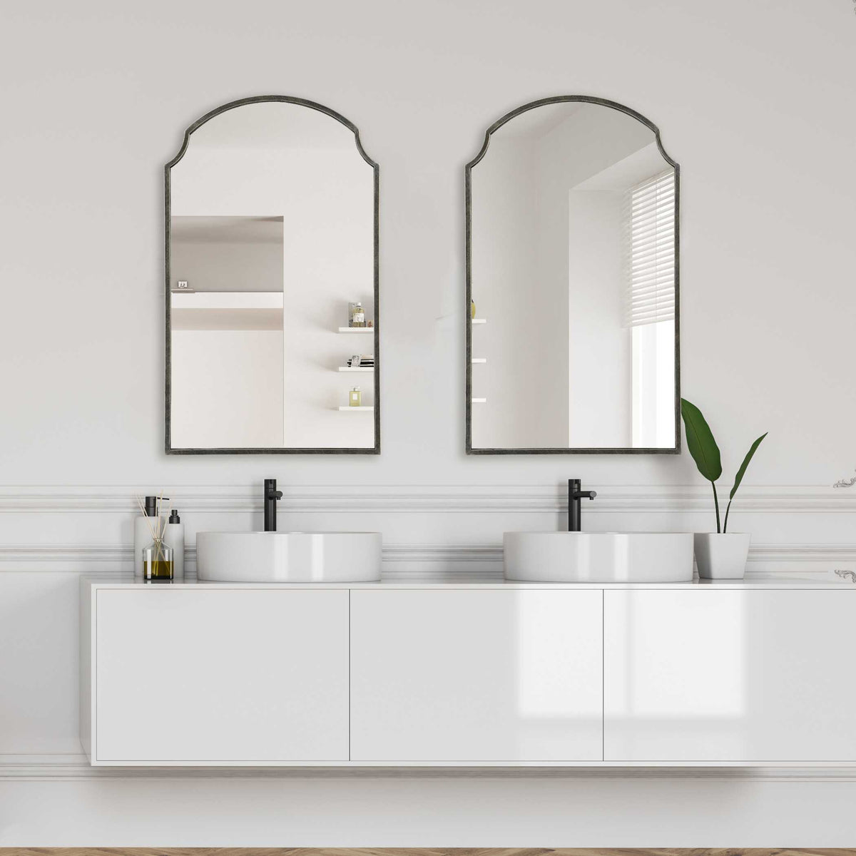 Uverna Arched Gold Iron Wall Mirror