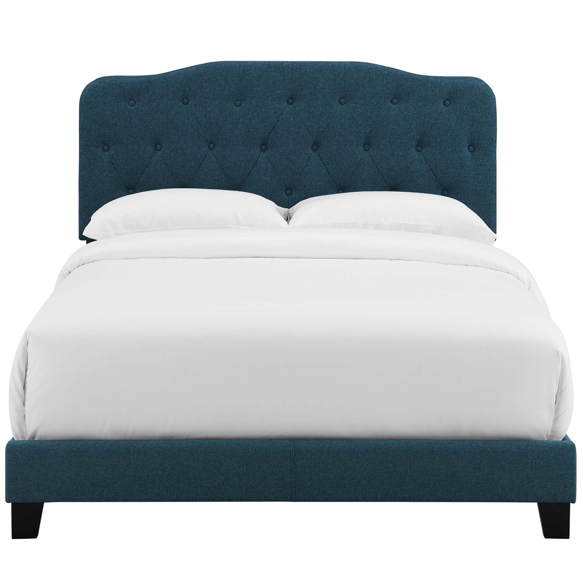 Amelia Upholstered Fabric Queen Bed