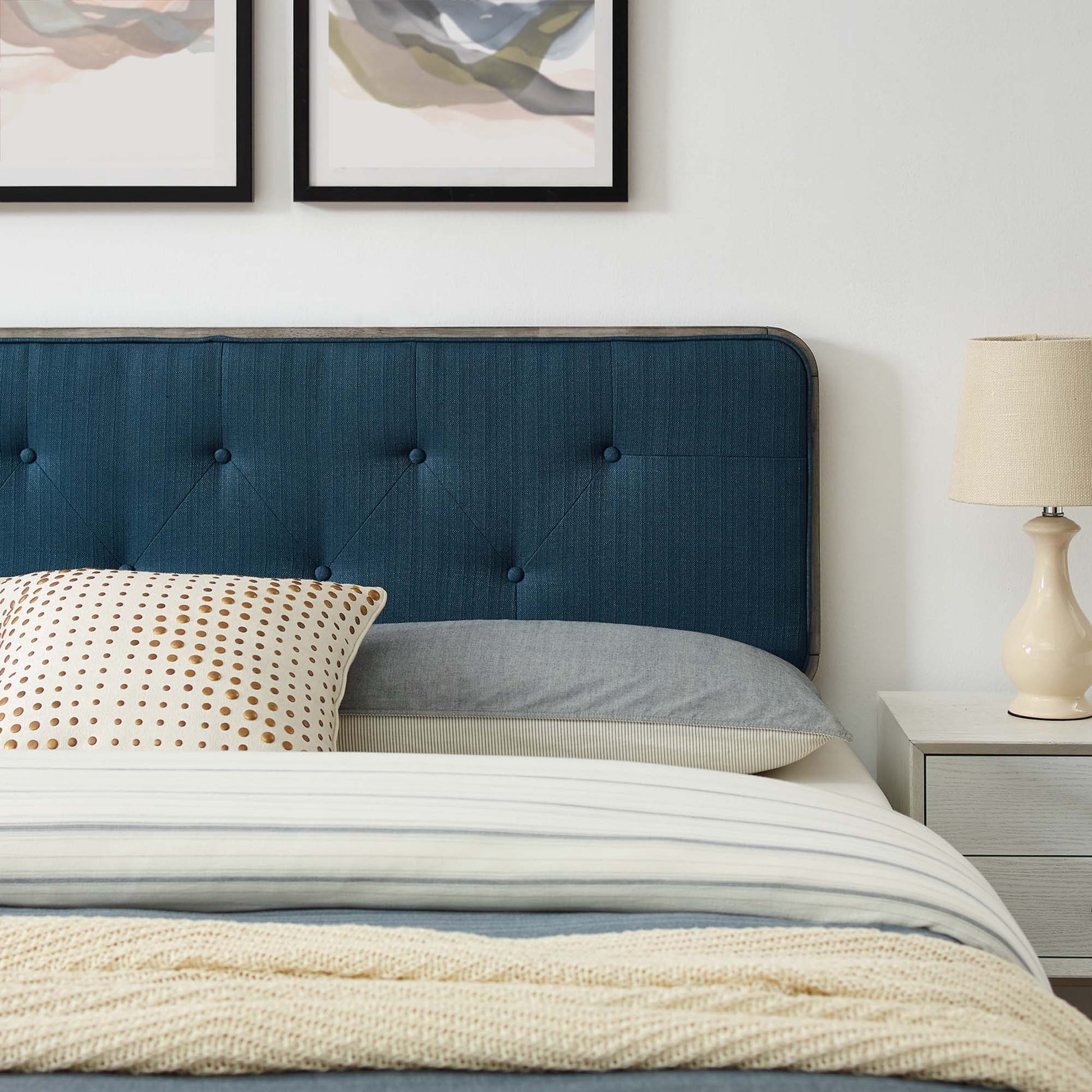 Bridgette Wood Twin Platform Bed With Splayed Legs