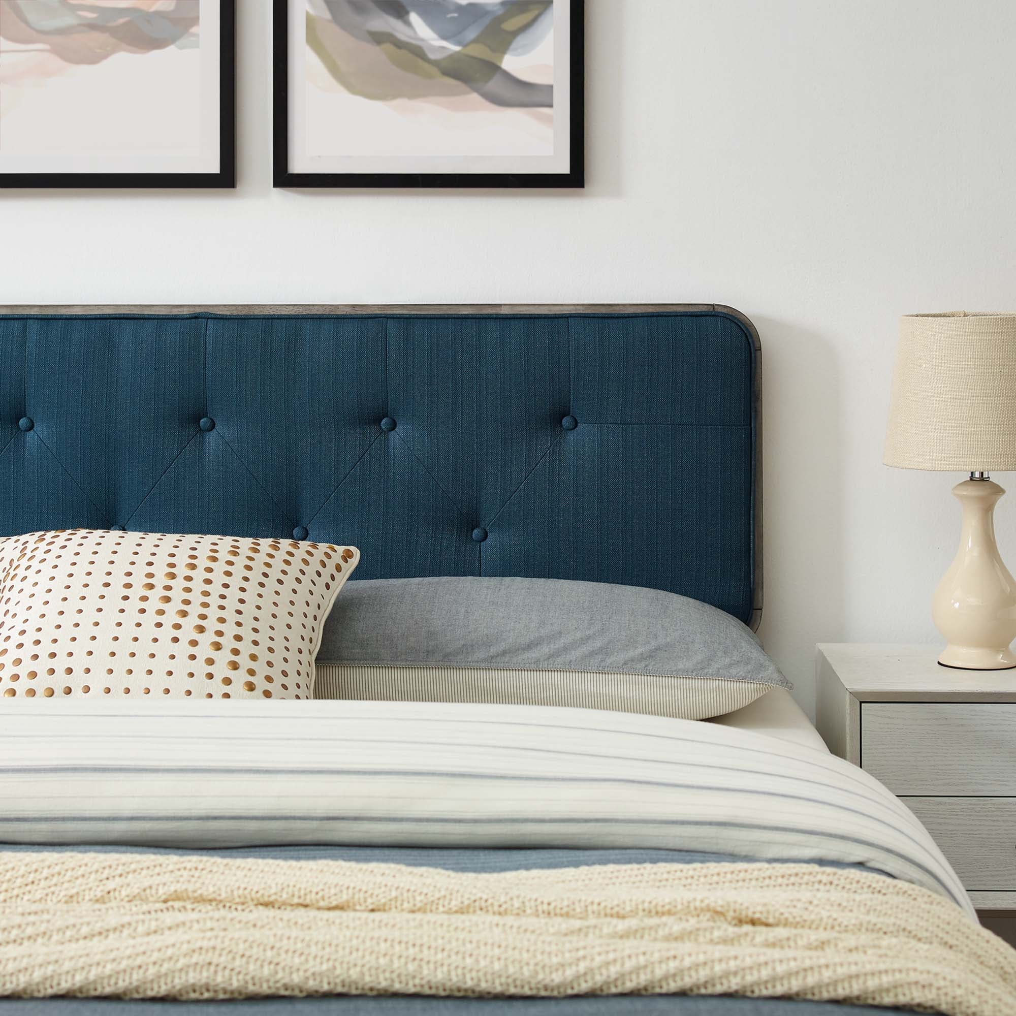 Bridgette Wood Twin Platform Bed With Splayed Legs