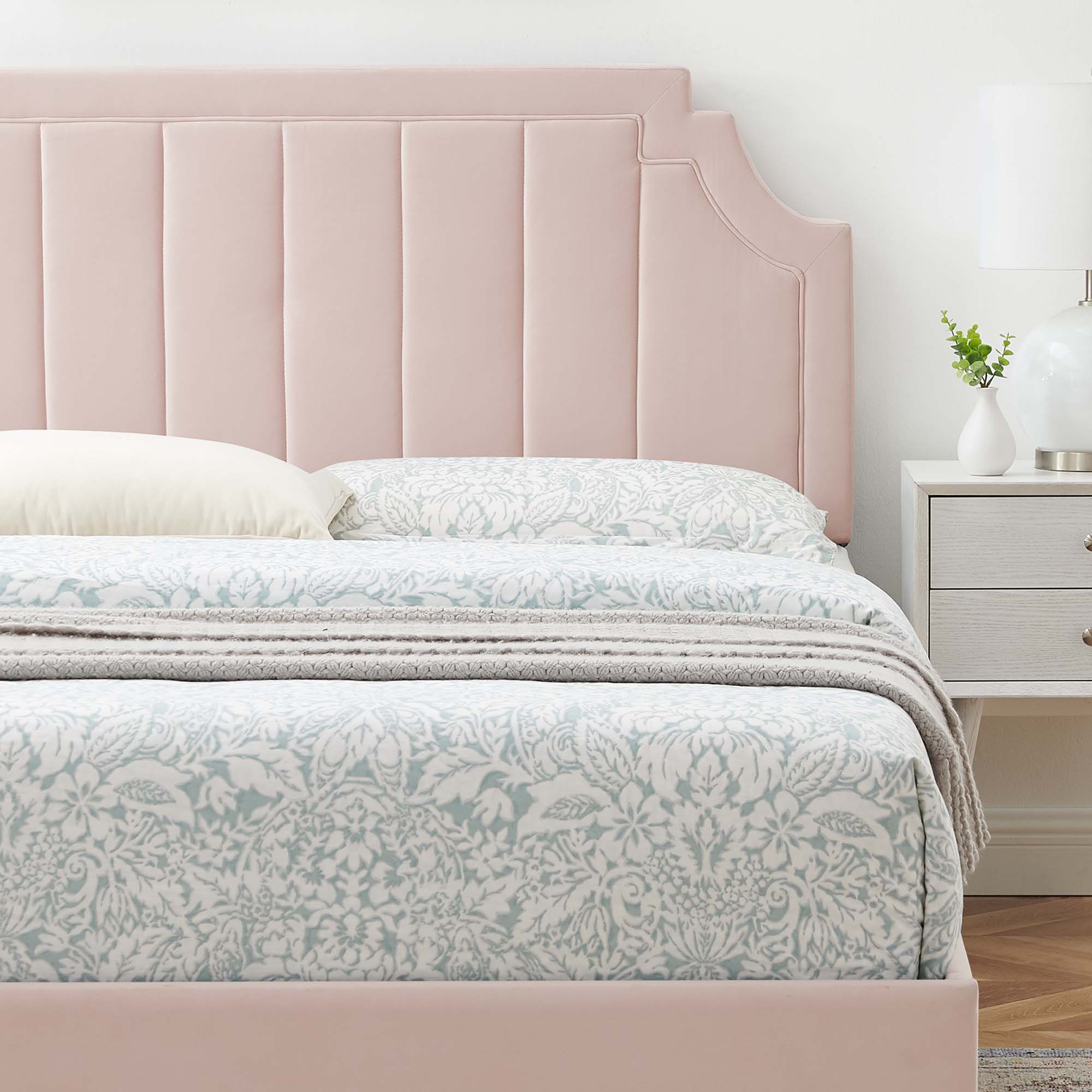 Sienna Performance Velvet Twin Platform Bed