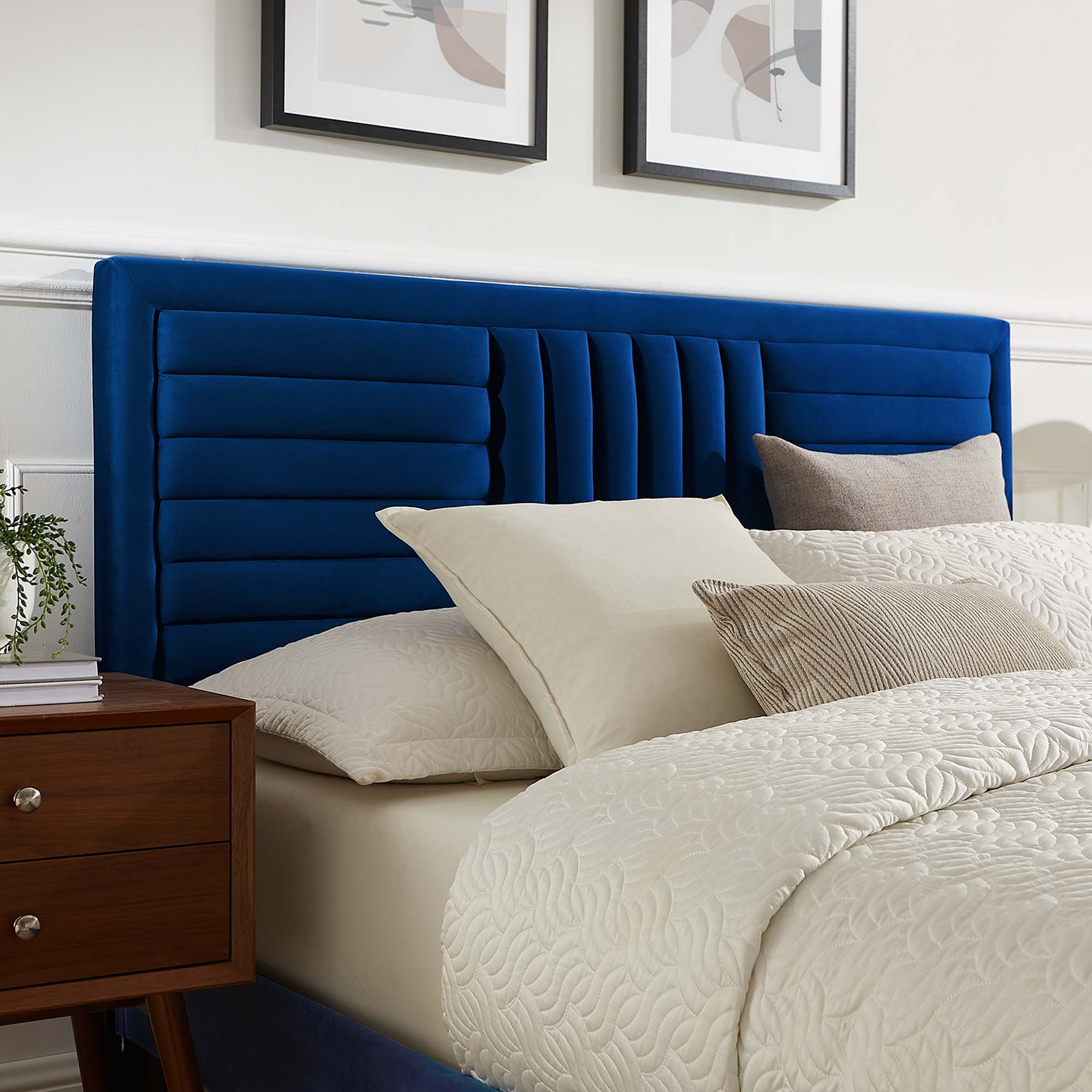 Sofia Tapered Wood Leg Channel Tufted Performance Velvet Full Platform Bed