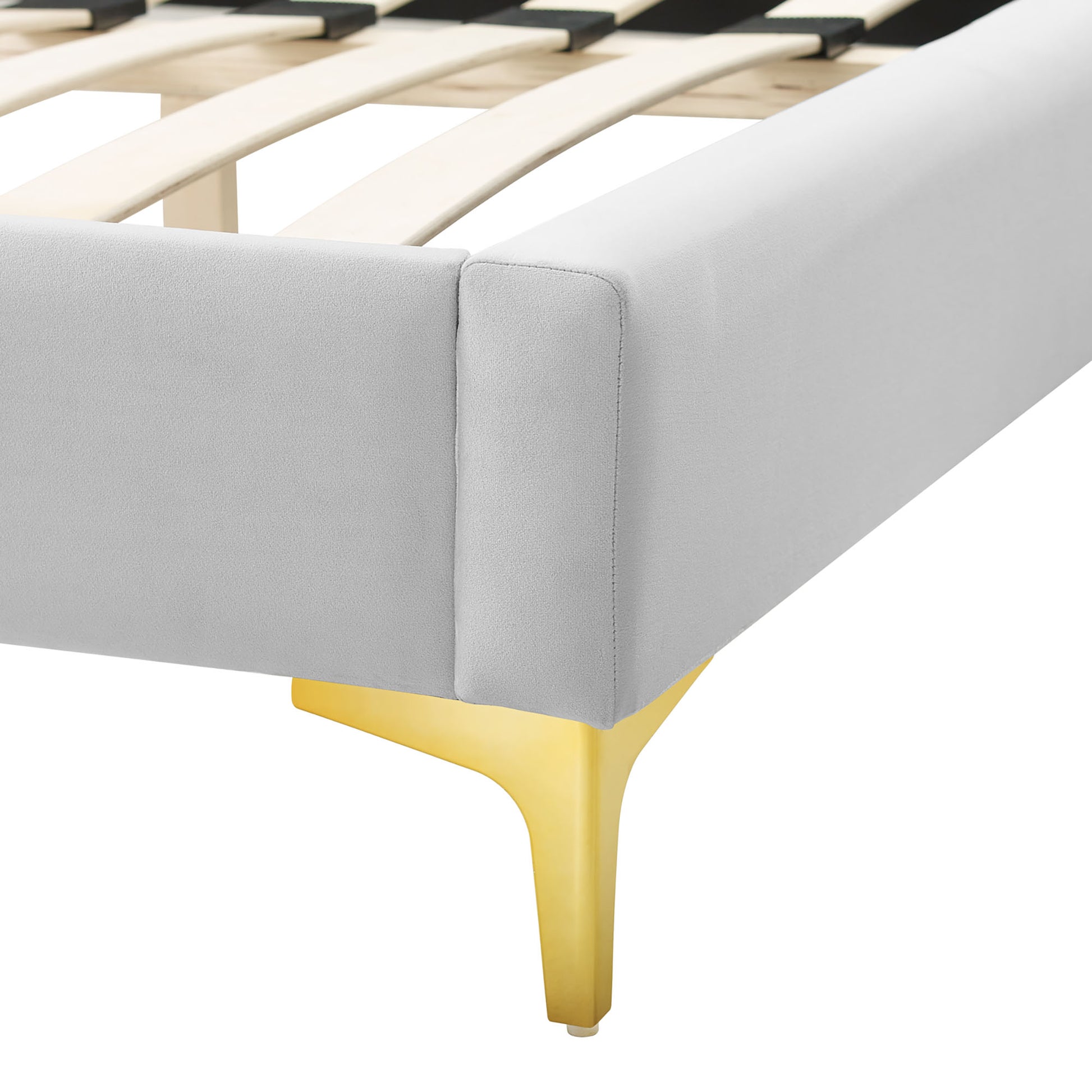 Sunny Performance Velvet Full Bed