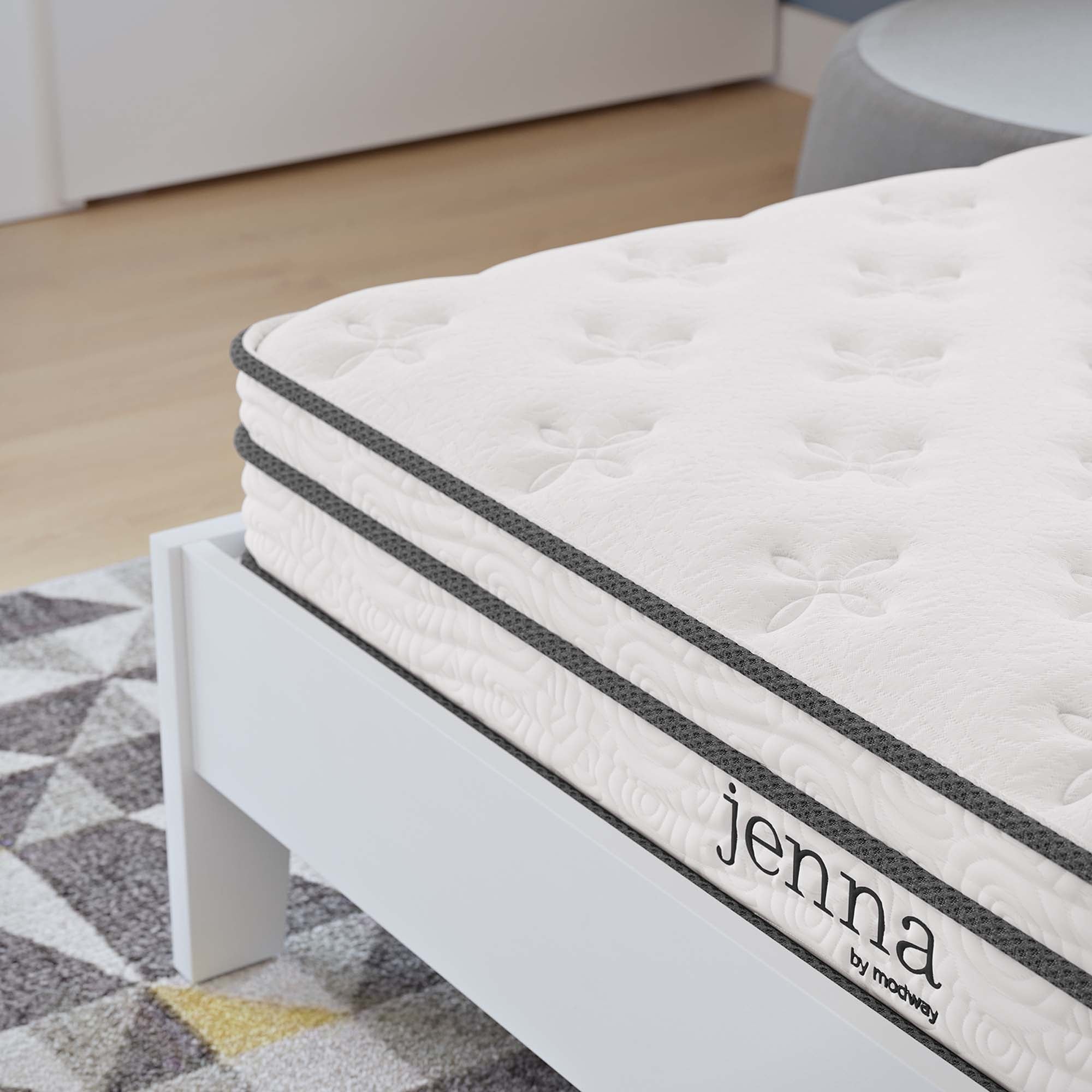 Jenna 6" Innerspring and Foam Full Mattress