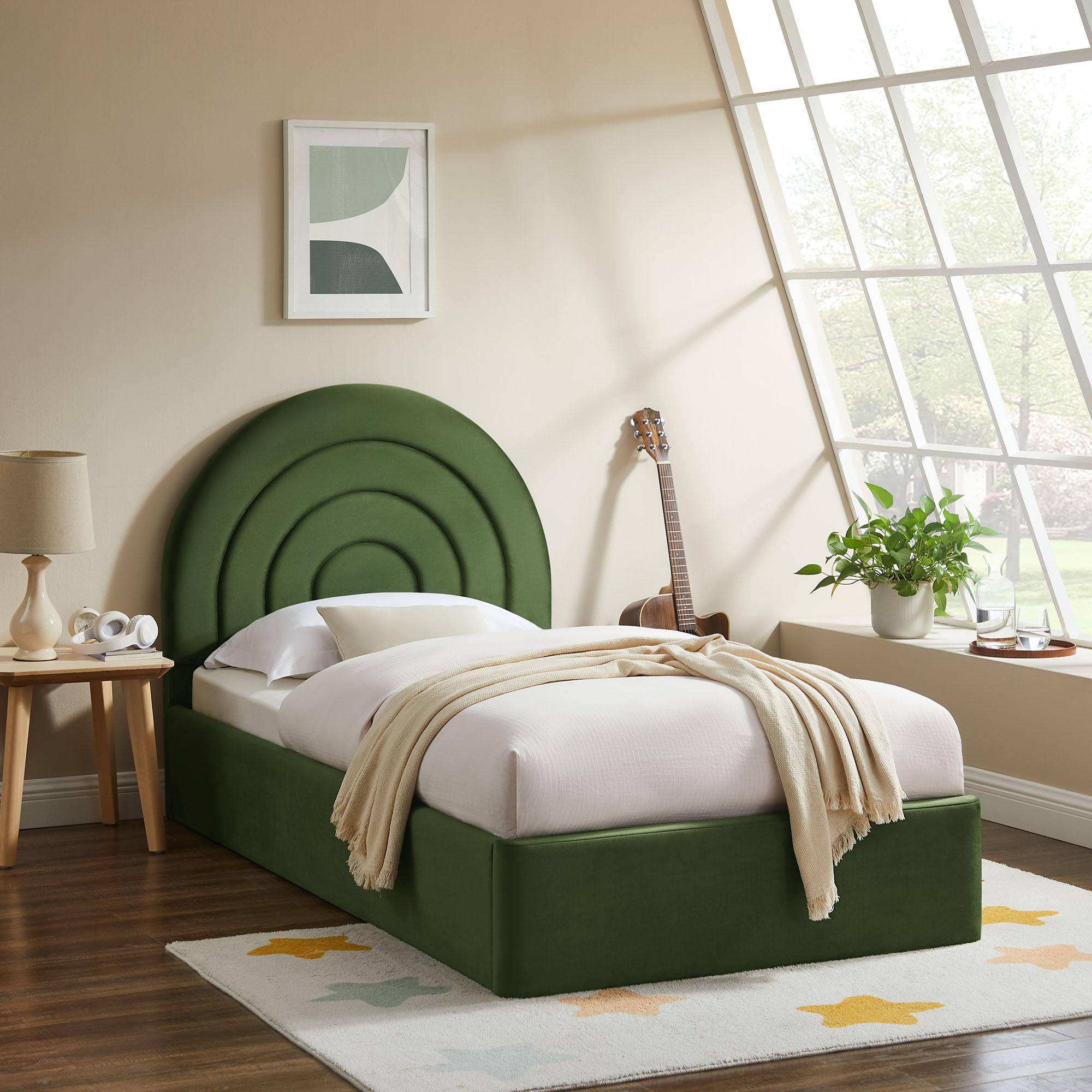 Solana Arched Performance Velvet Platform Bed