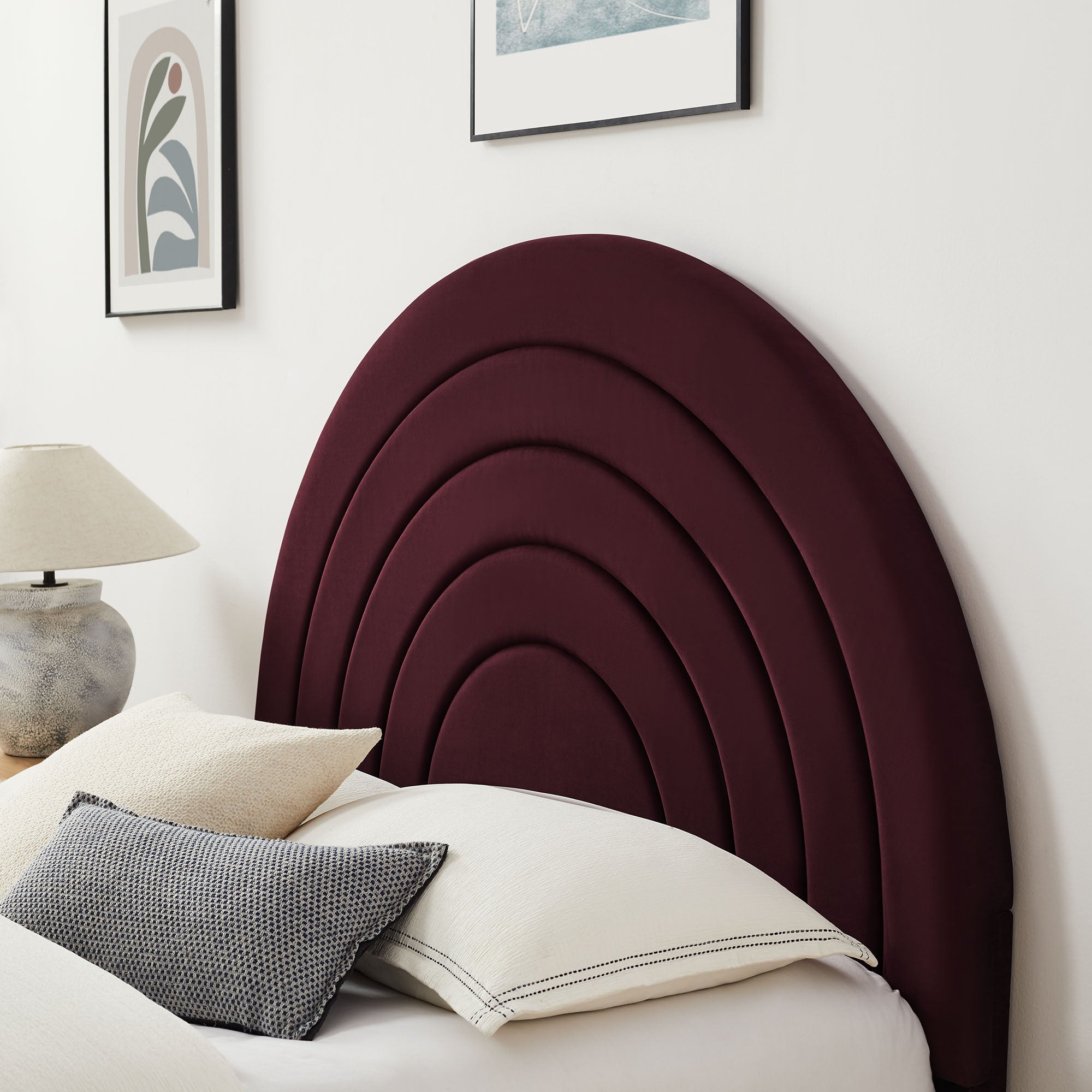 Solana Arched Performance Velvet Full Platform Bed