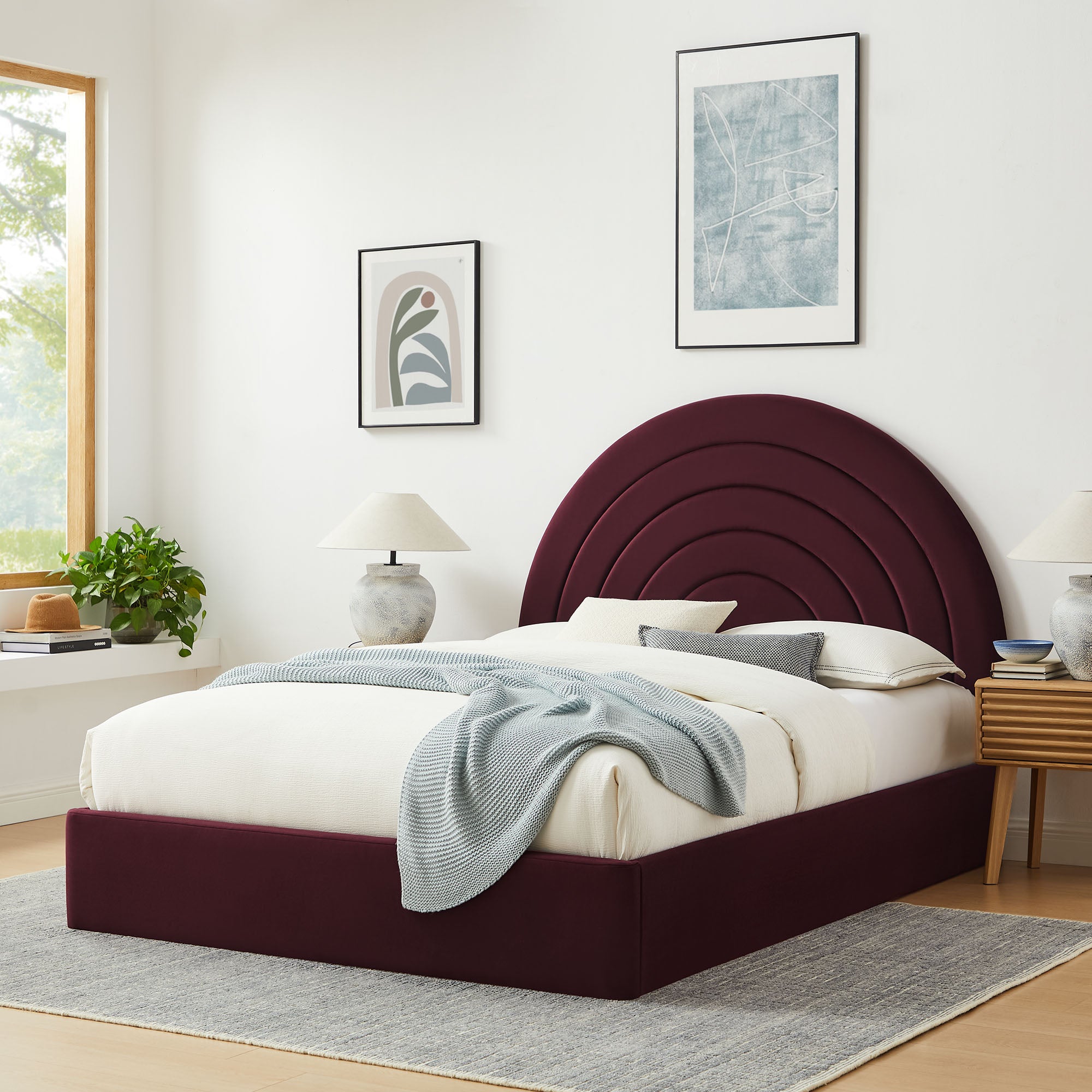 Solana Arched Performance Velvet King Platform Bed