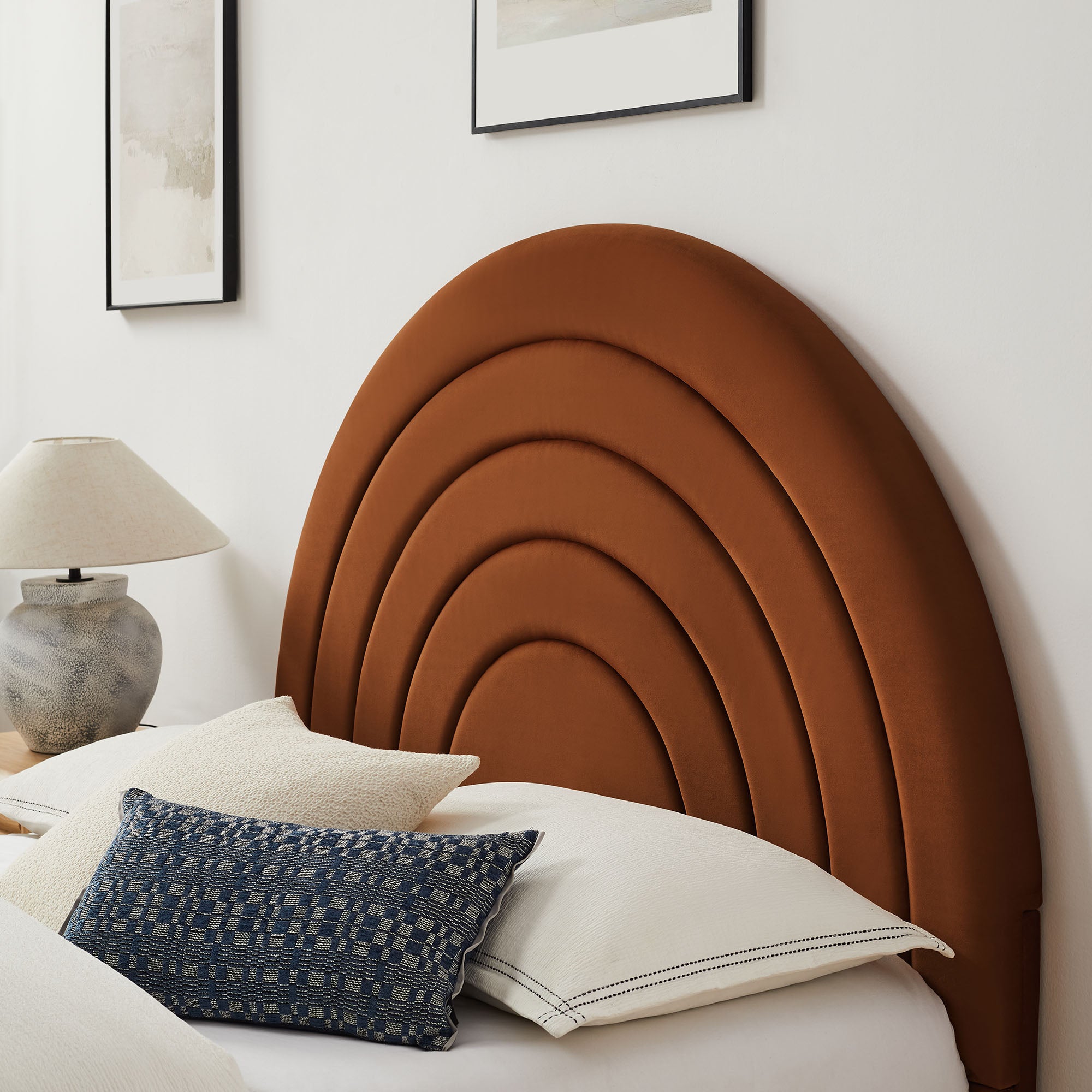 Solana Arched Performance Velvet King Platform Bed