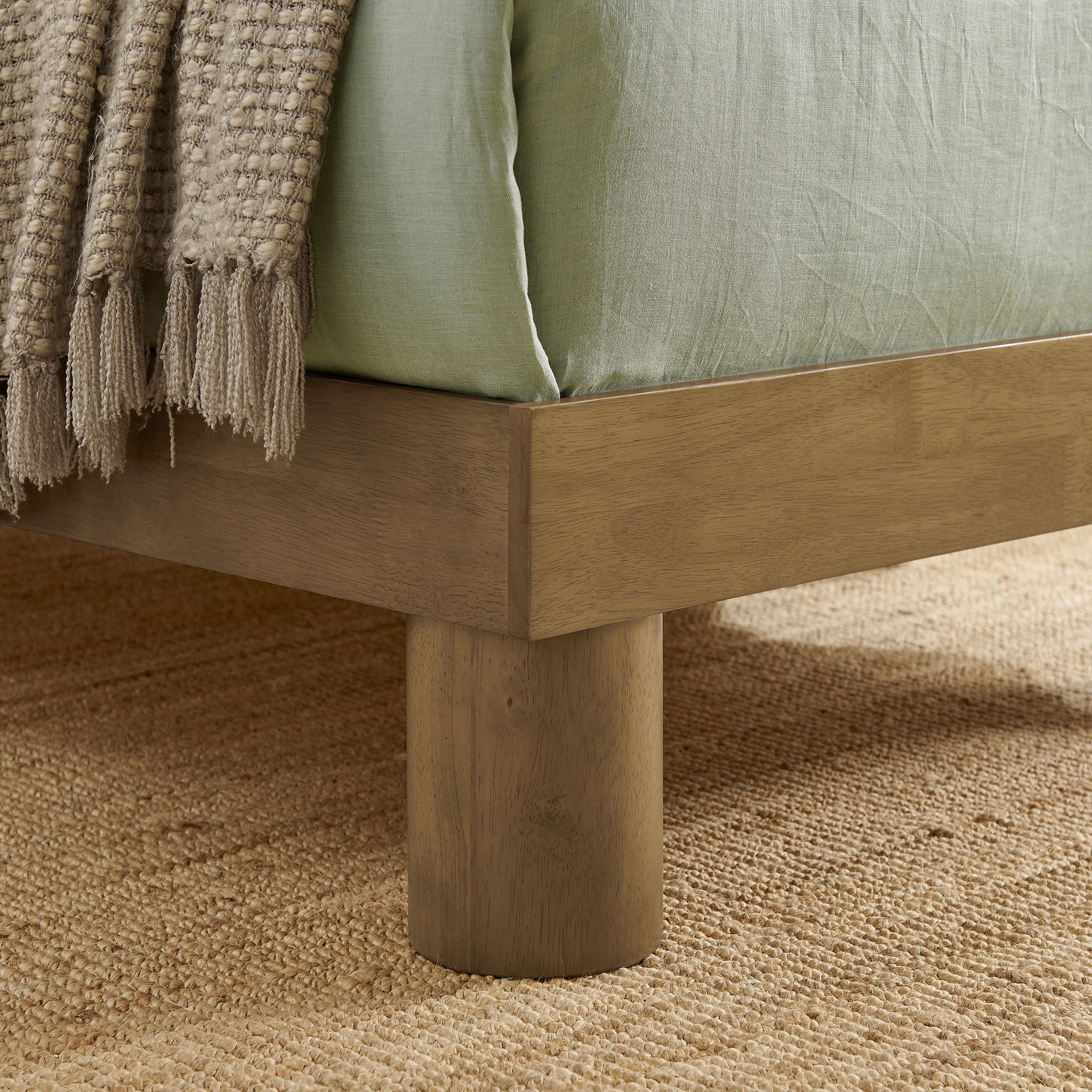 Runa Wood Twin Platform Bed