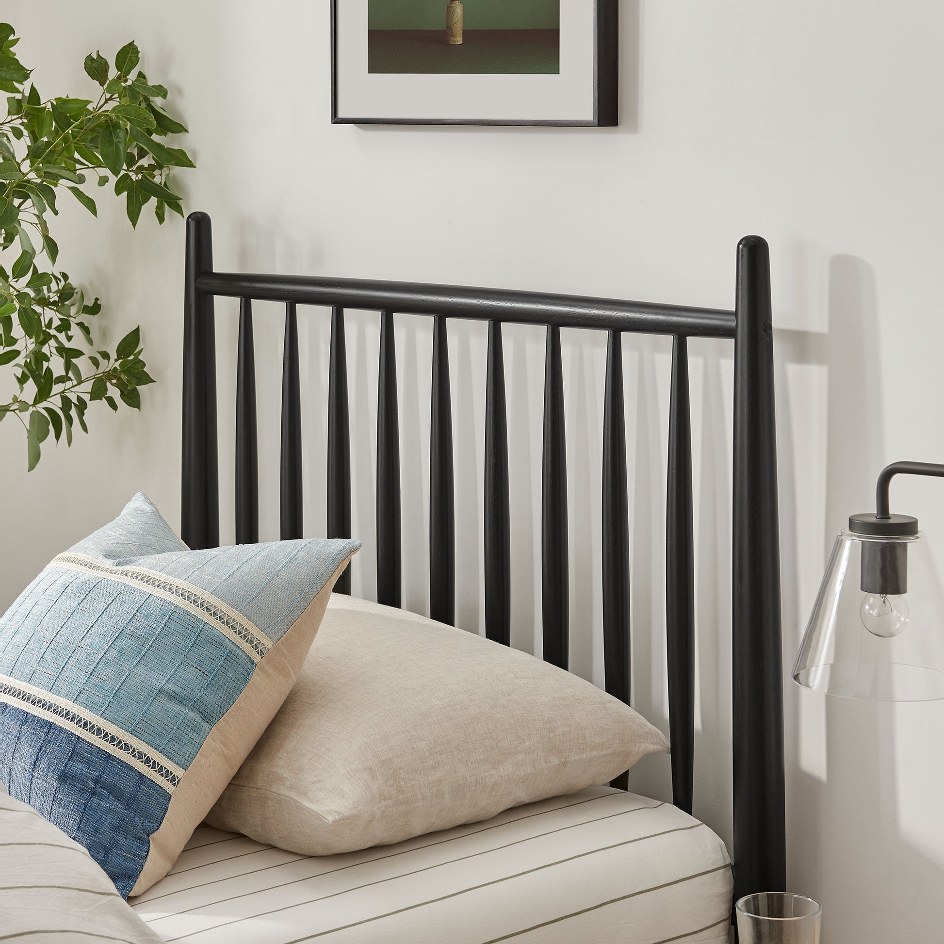 Zane Twin Size Spindle Bed Frame