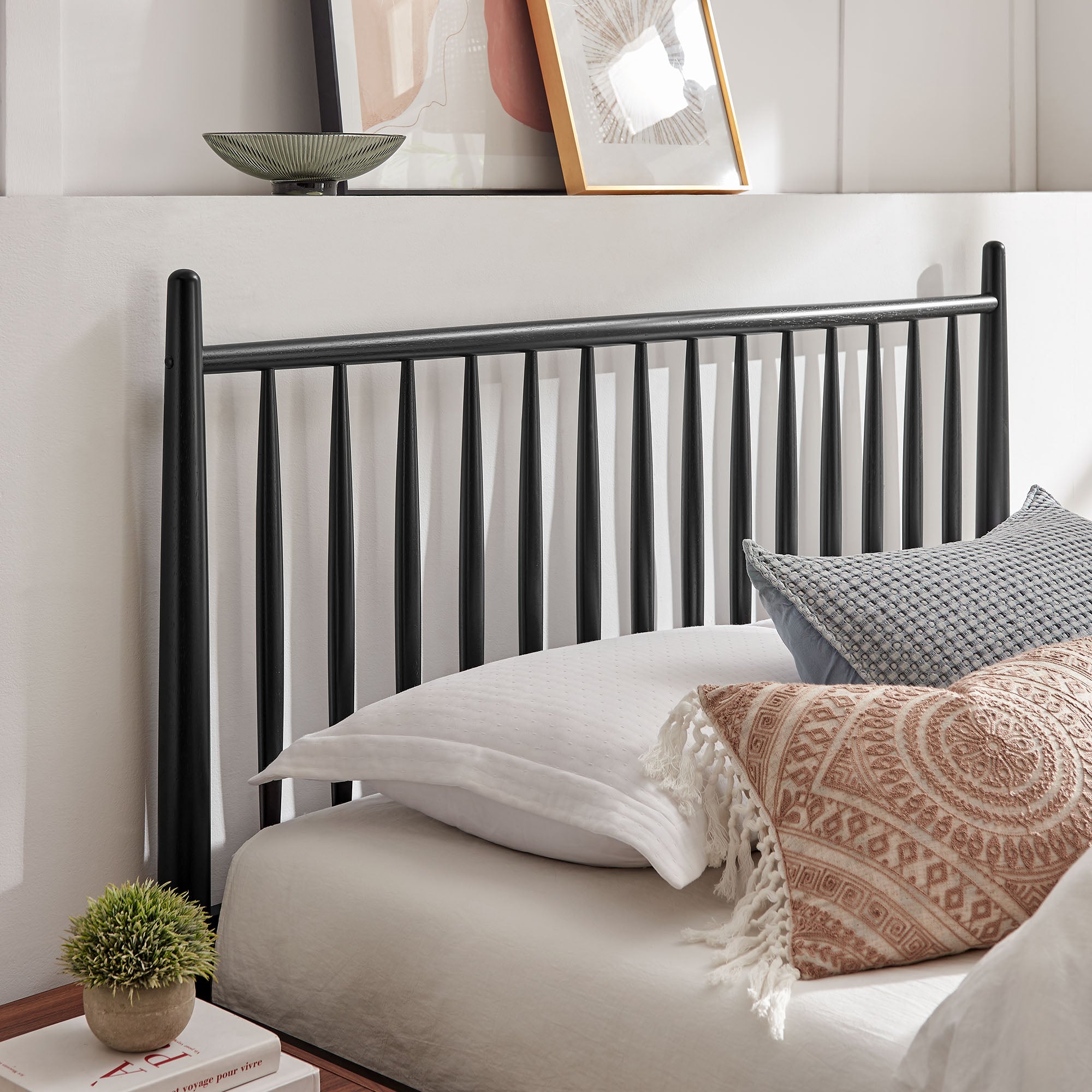 Zane Full Size Spindle Bed Frame