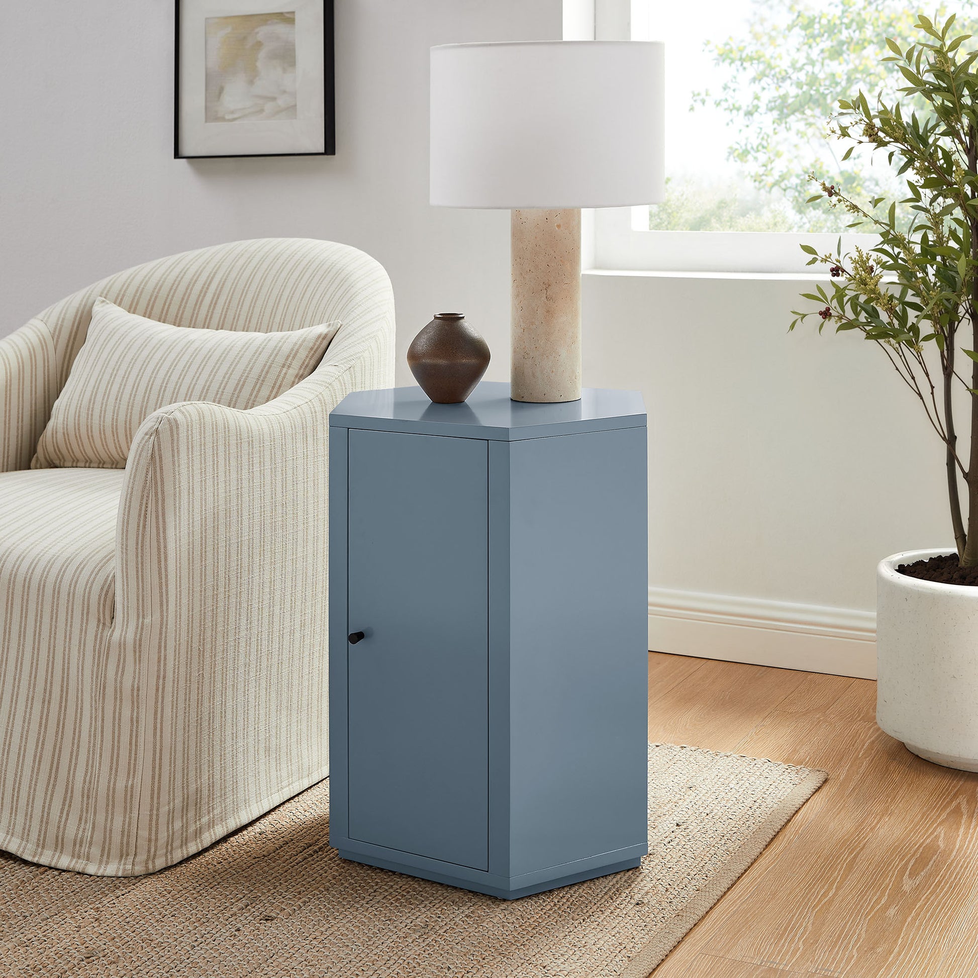 Kade Faceted Semi-Gloss Side Table by Modway