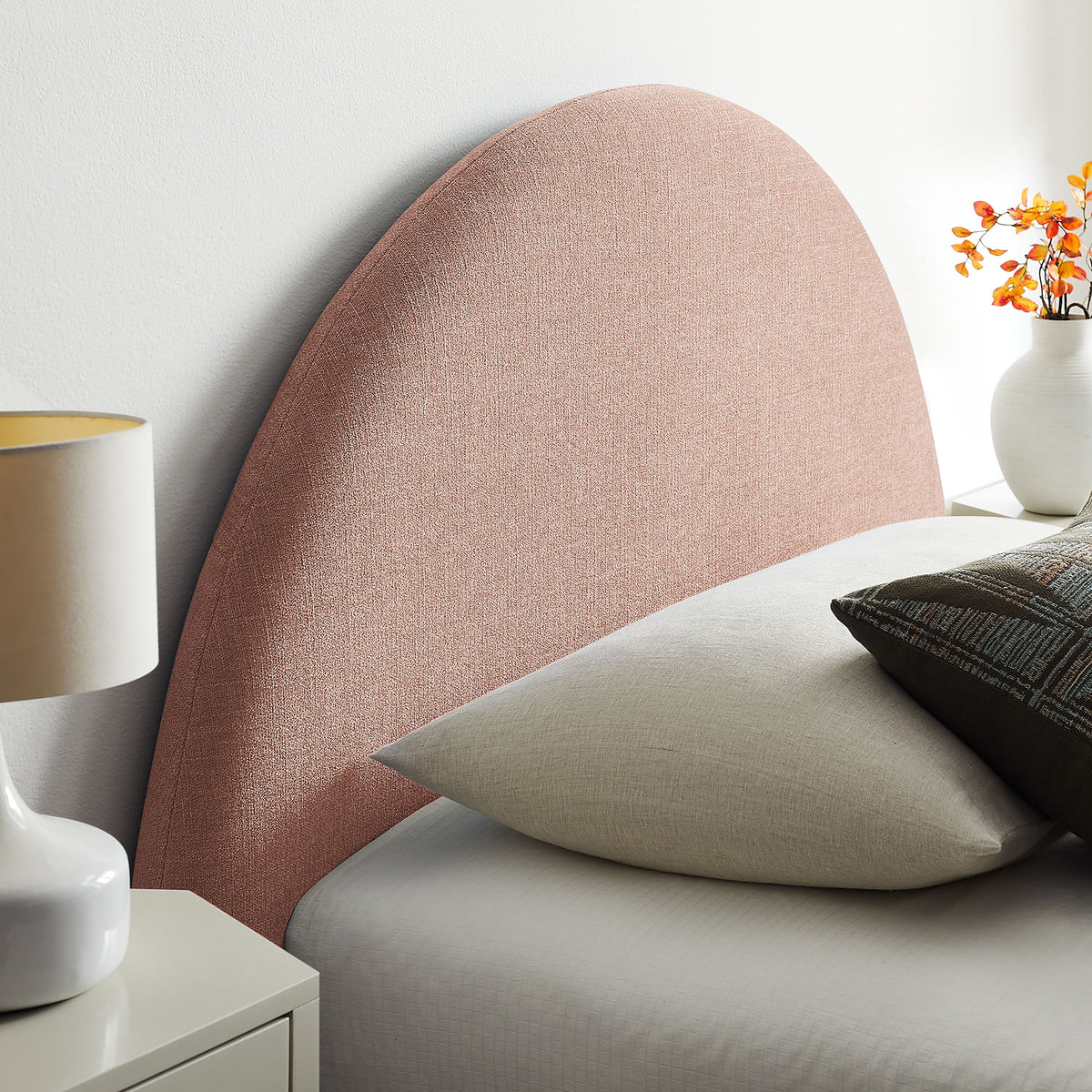 Resort Twin Arched Upholstered Fabric Storage Platform Bed Frame - Blush