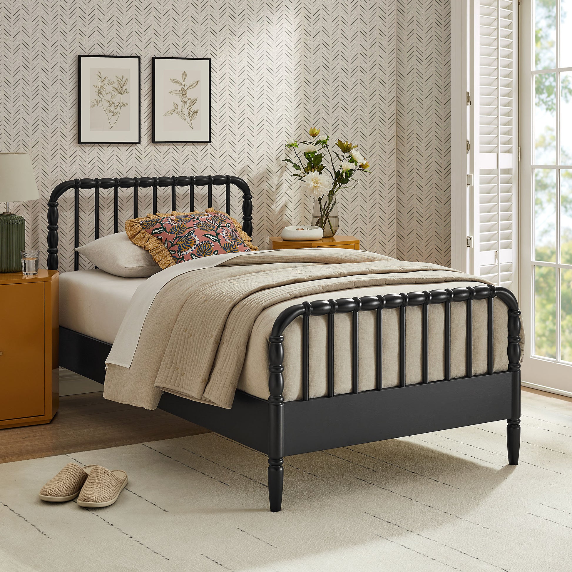 Arlette Queen Size Wood Spindle Bed Frame by Modway