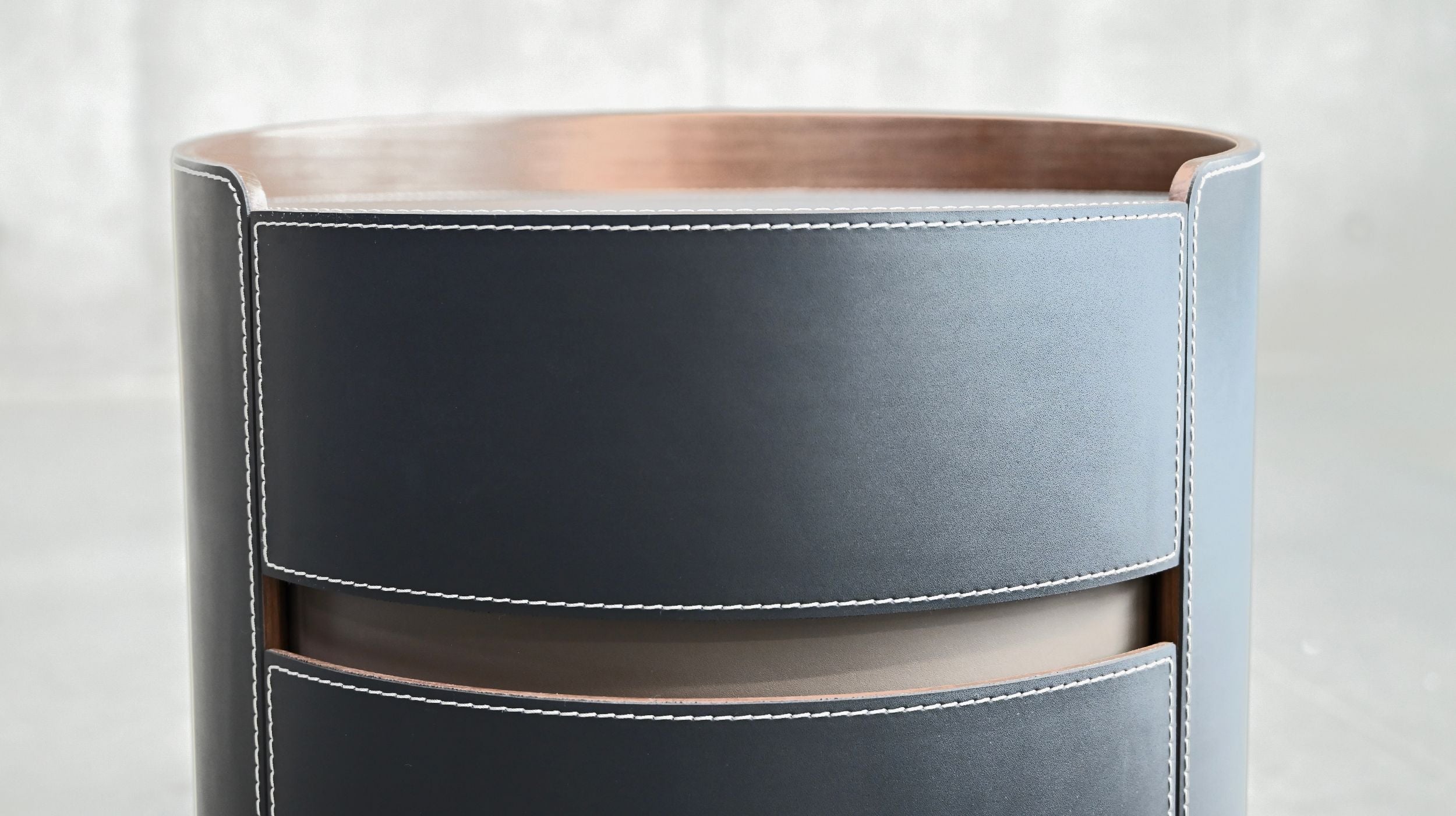 Merc Side Table Round