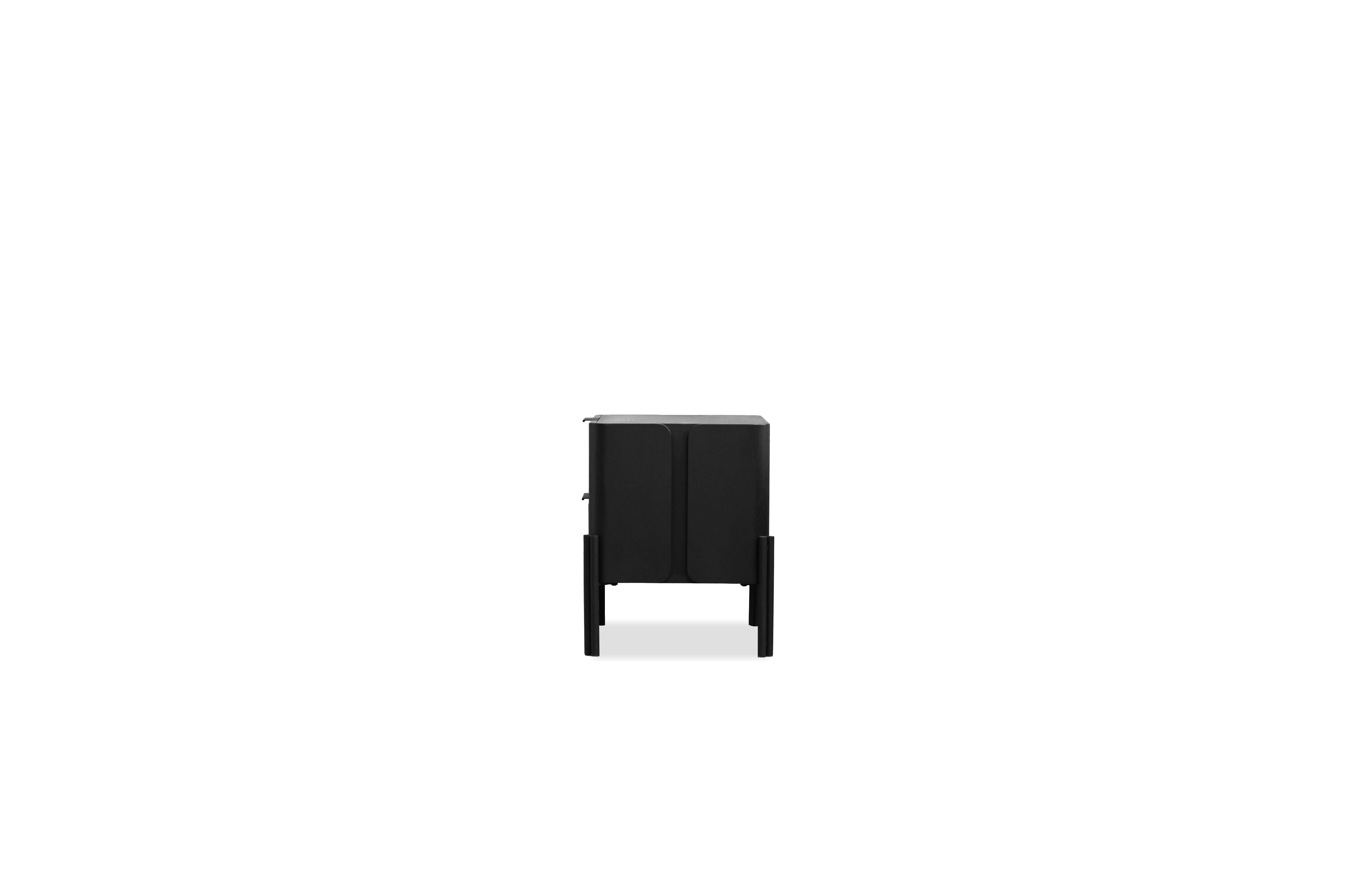 Nori Night Table