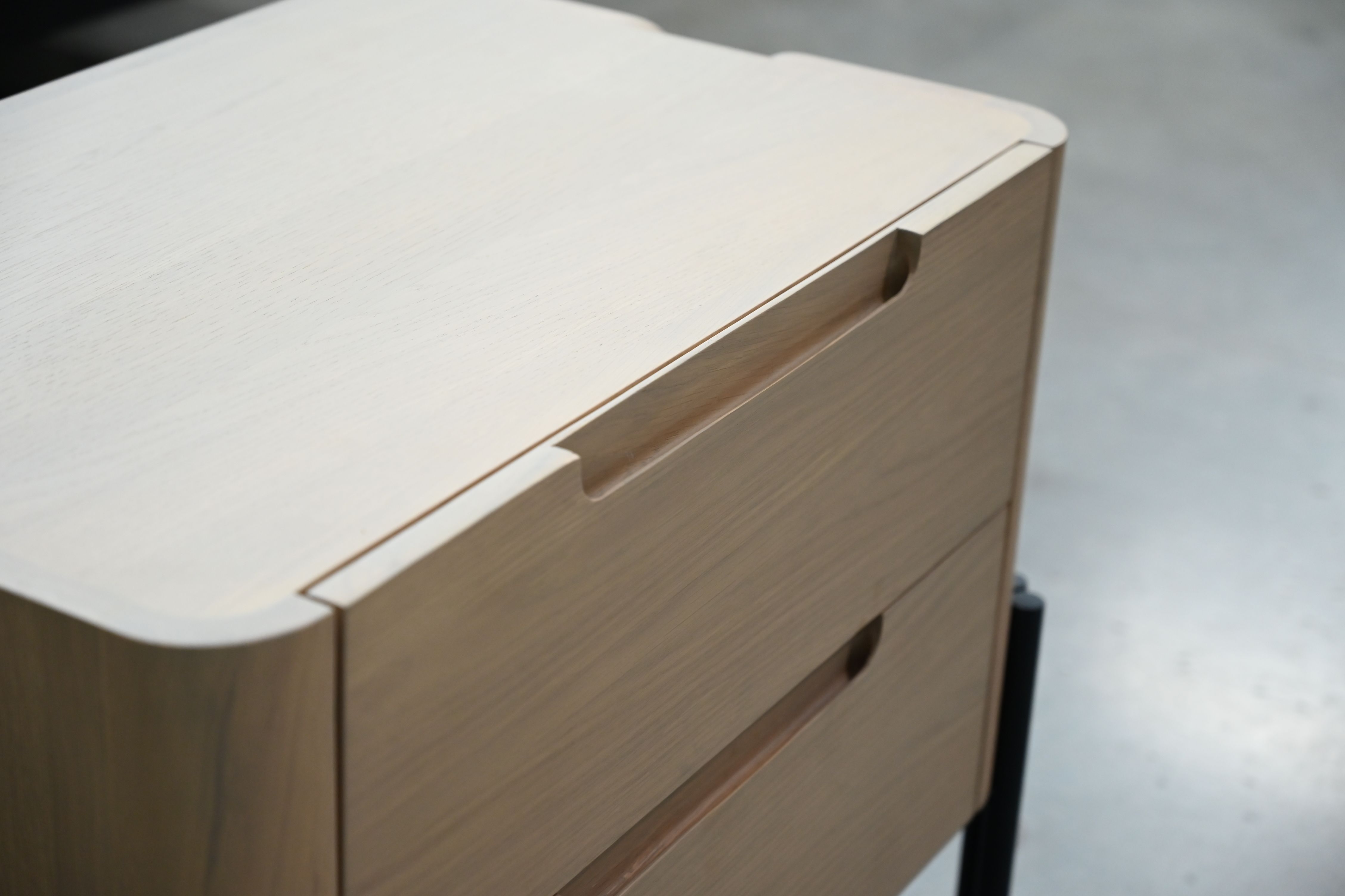 Nori Night Table