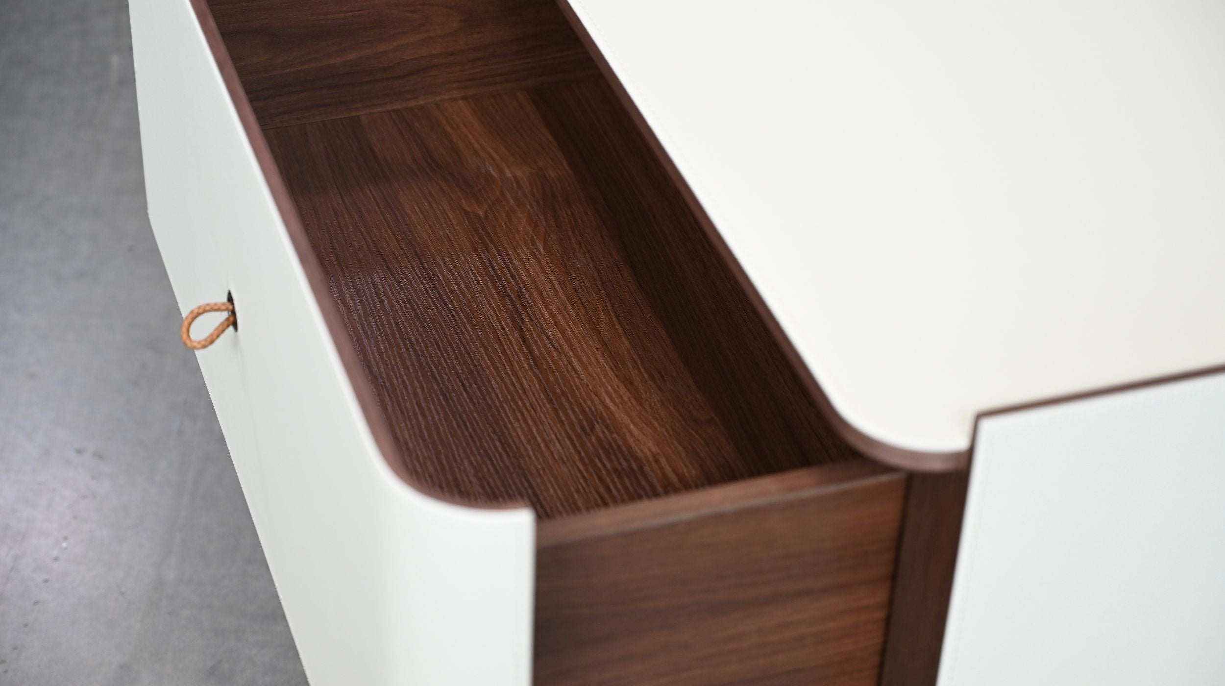 Sumu Side Table 2-Drawer