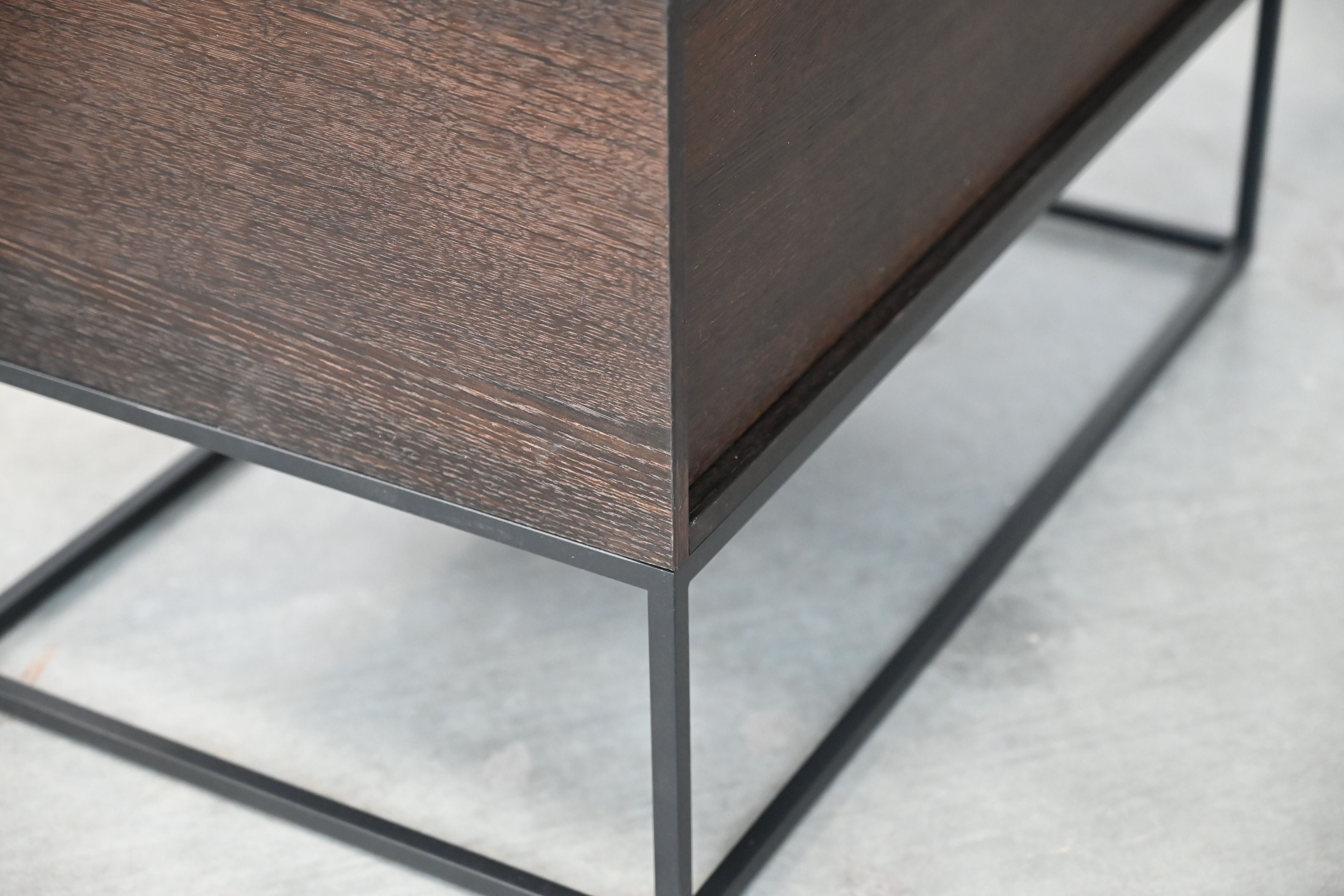 Venetto Night Stand