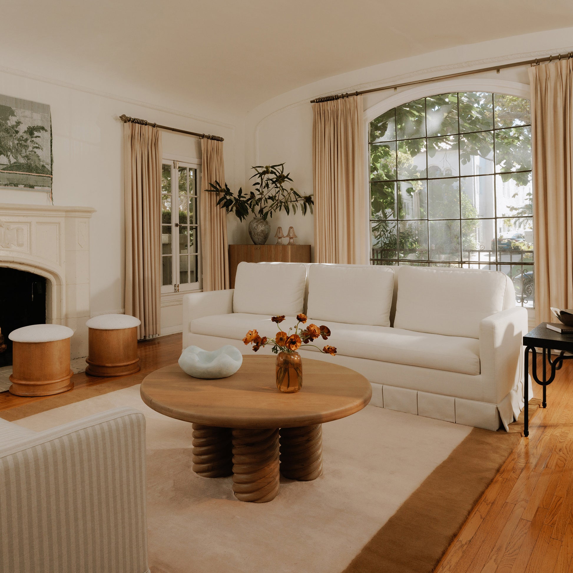 Pellicano Sofa Cream by Moe's Home Collection - view 5