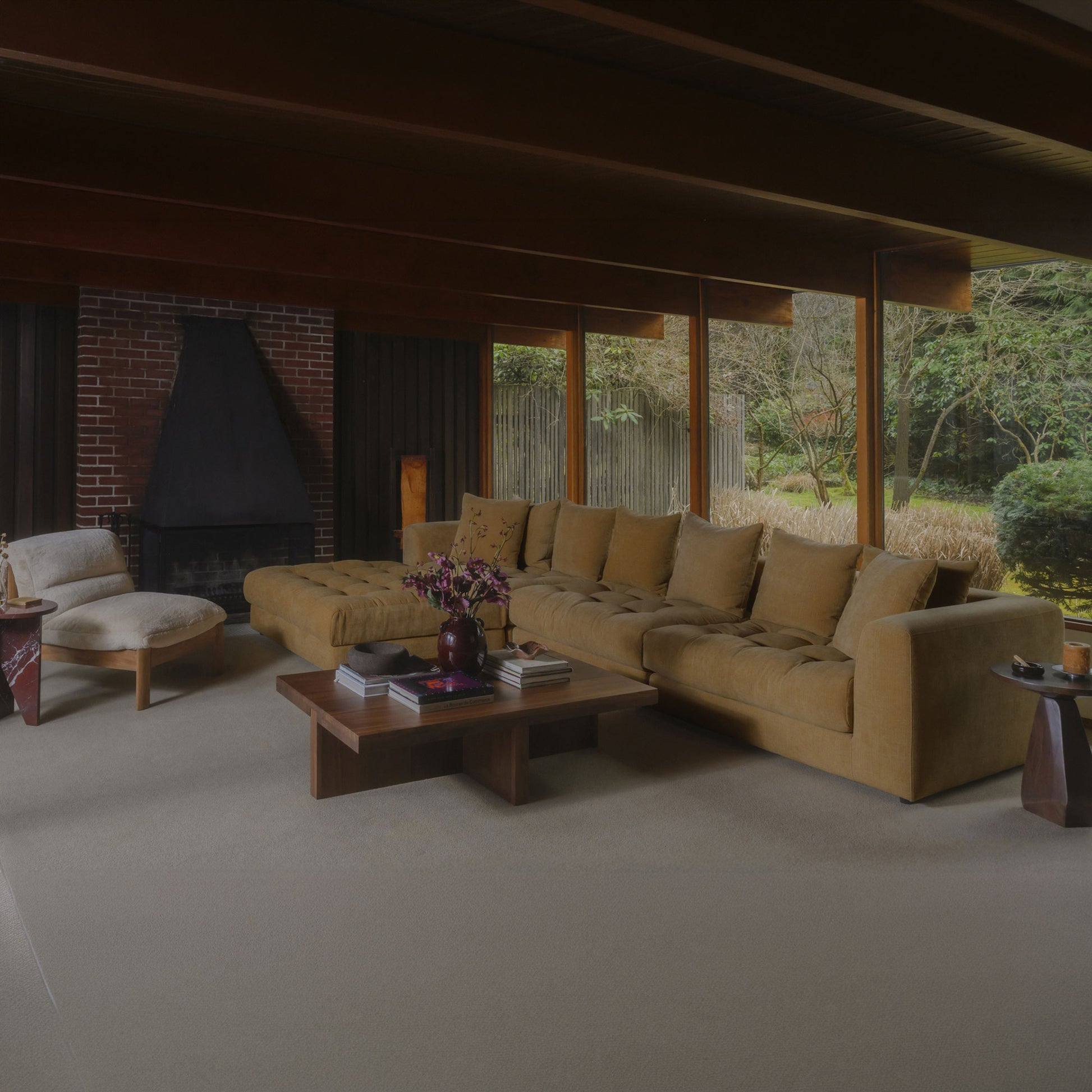 Davie Left Arm Facing Chair Golden Yellow by Moe's Home Collection - view 4