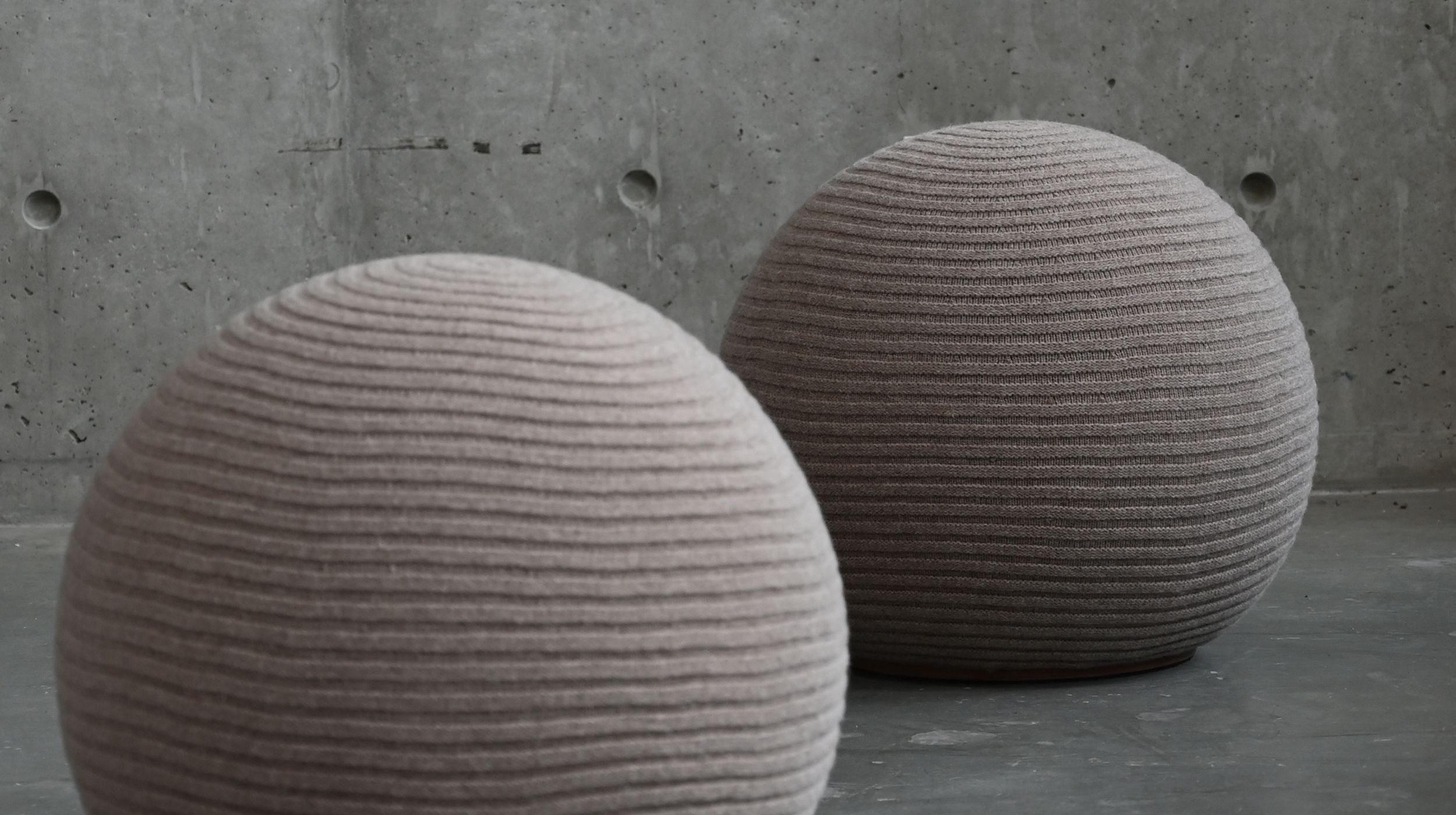 Mochi Ottoman