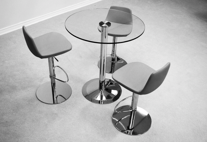 Lady Table with Glass Top