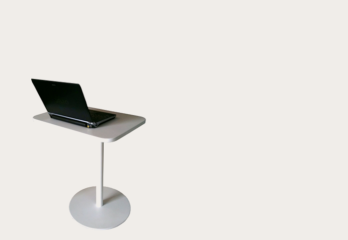 Harvard Swivel End Table