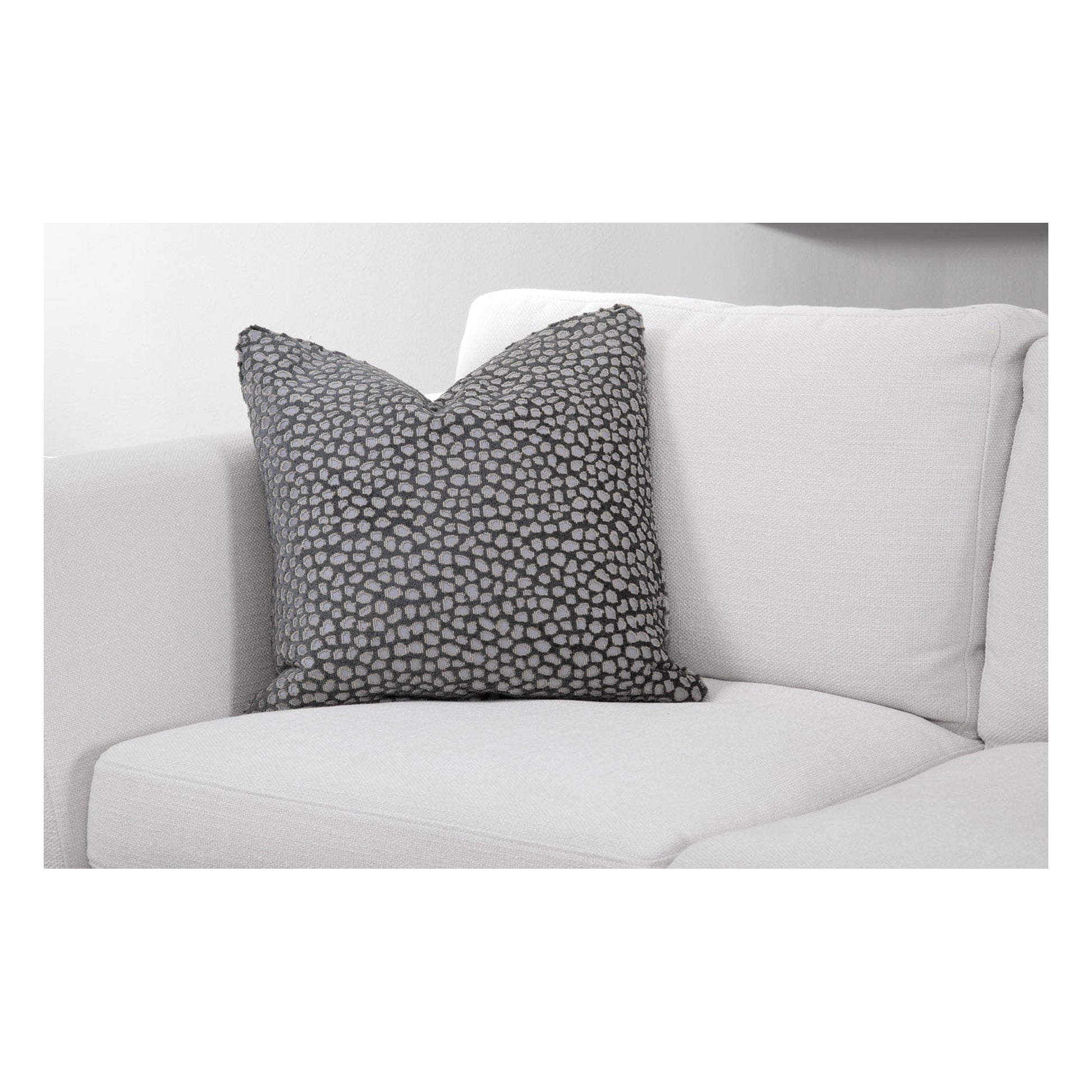 Luxe Down Pillows – Ocelot Midnight – (2)
