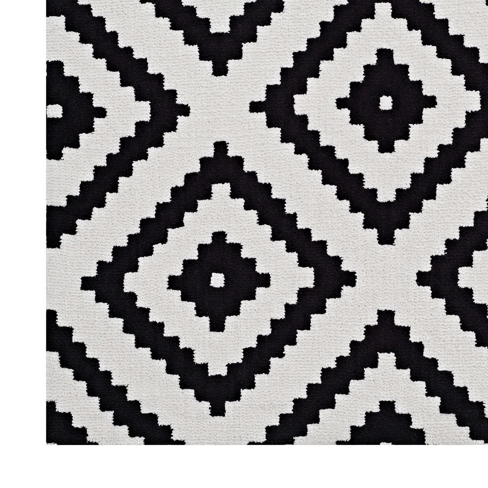 Alika Abstract Diamond Trellis 8x10 Area Rug - Ivory and Brown