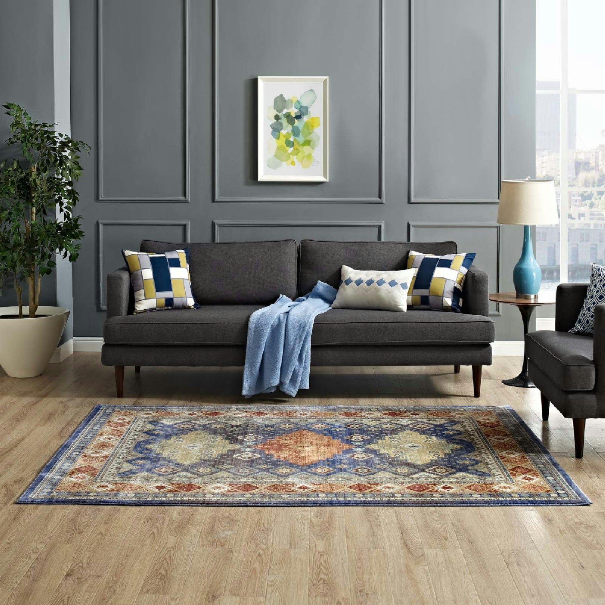 Atzi Distressed Southwestern Diamond Floral 8x10 Area Rug