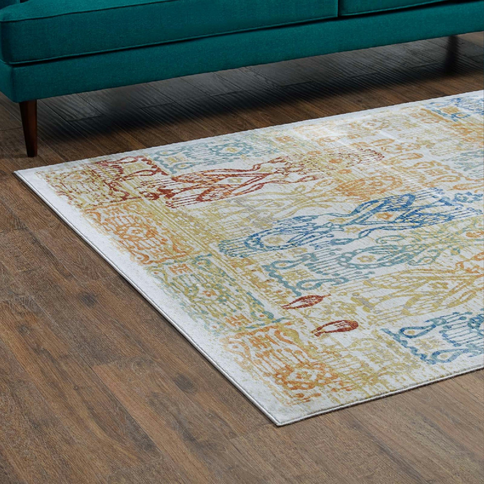 Solimar Distressed Southwestern Aztec 8x10 Area Rug
