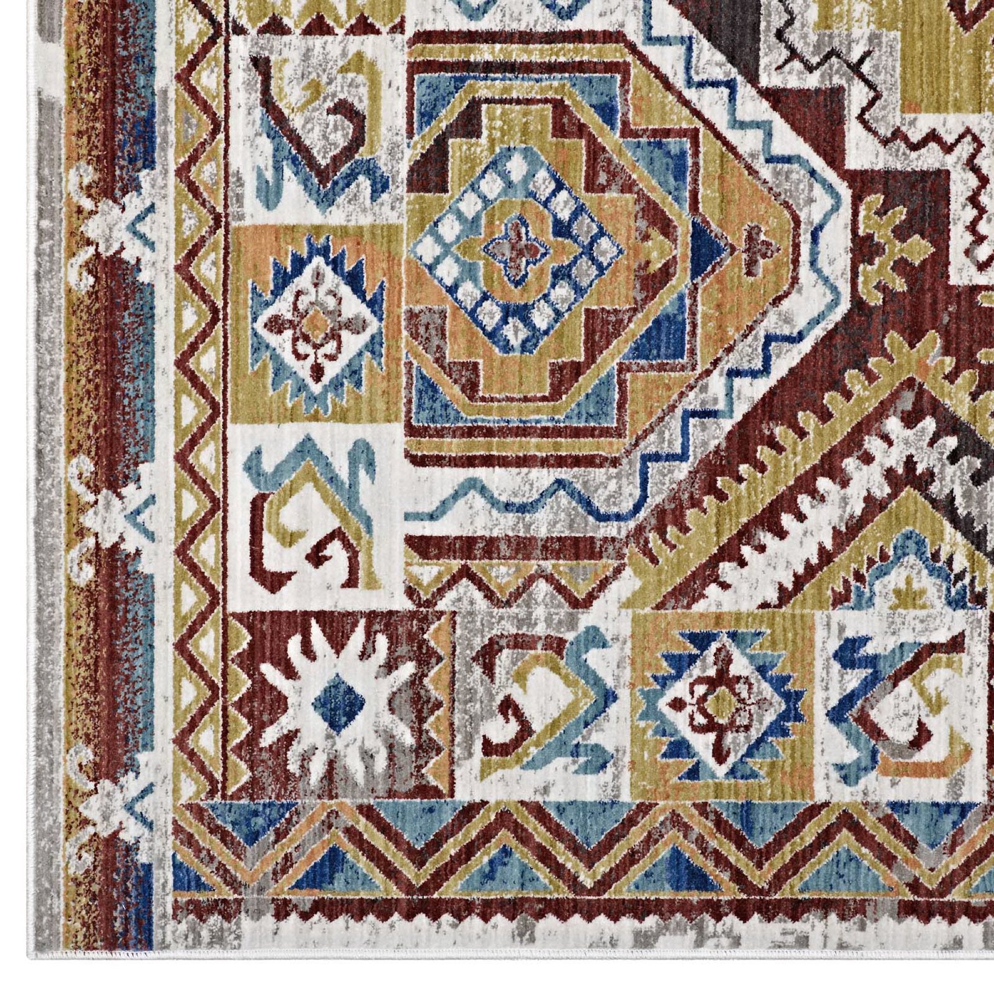Florita Distressed Southwestern Aztec 4x6 Area Rug