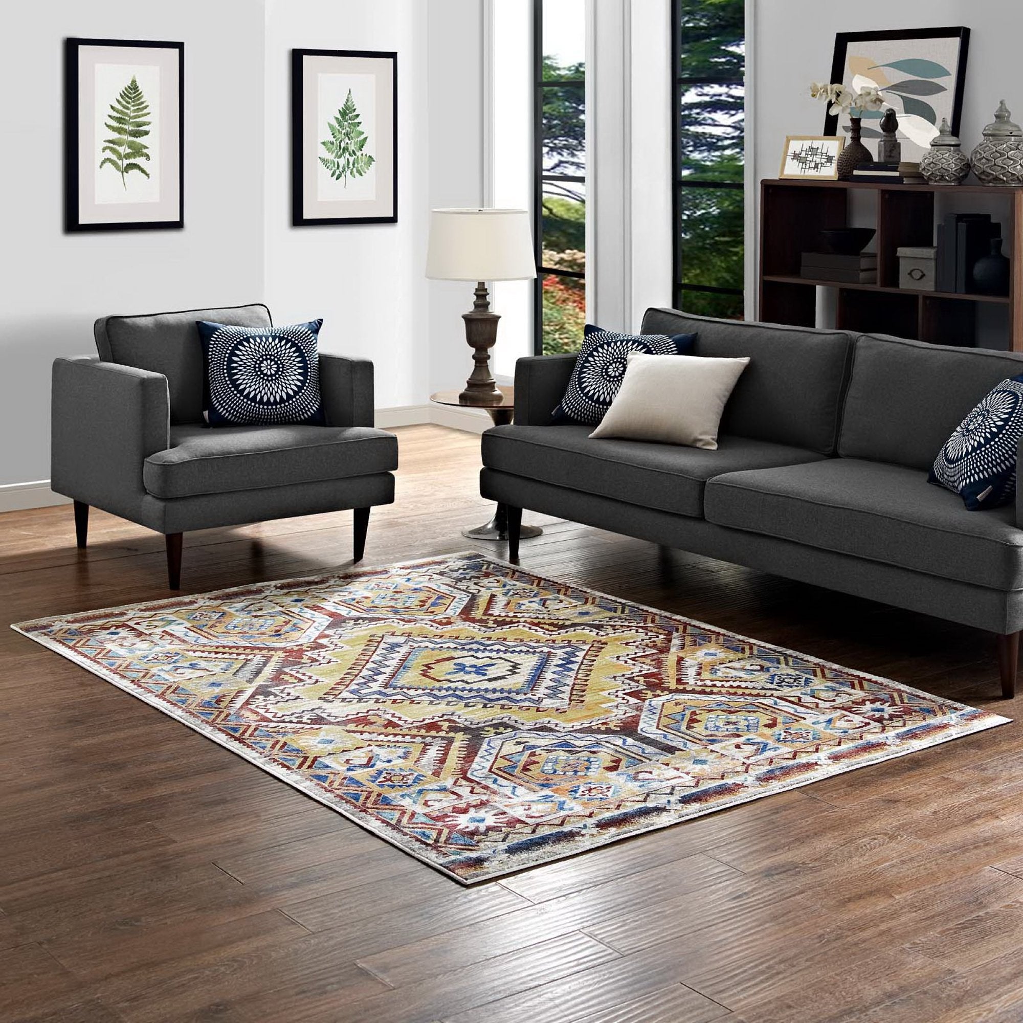 Florita Distressed Southwestern Aztec 4x6 Area Rug