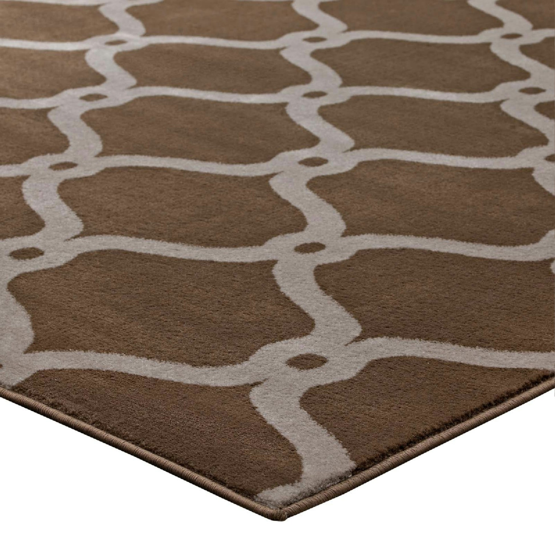 Beltara Chain Link Transitional Trellis 8x10 Area Rug - Beige and Ivory