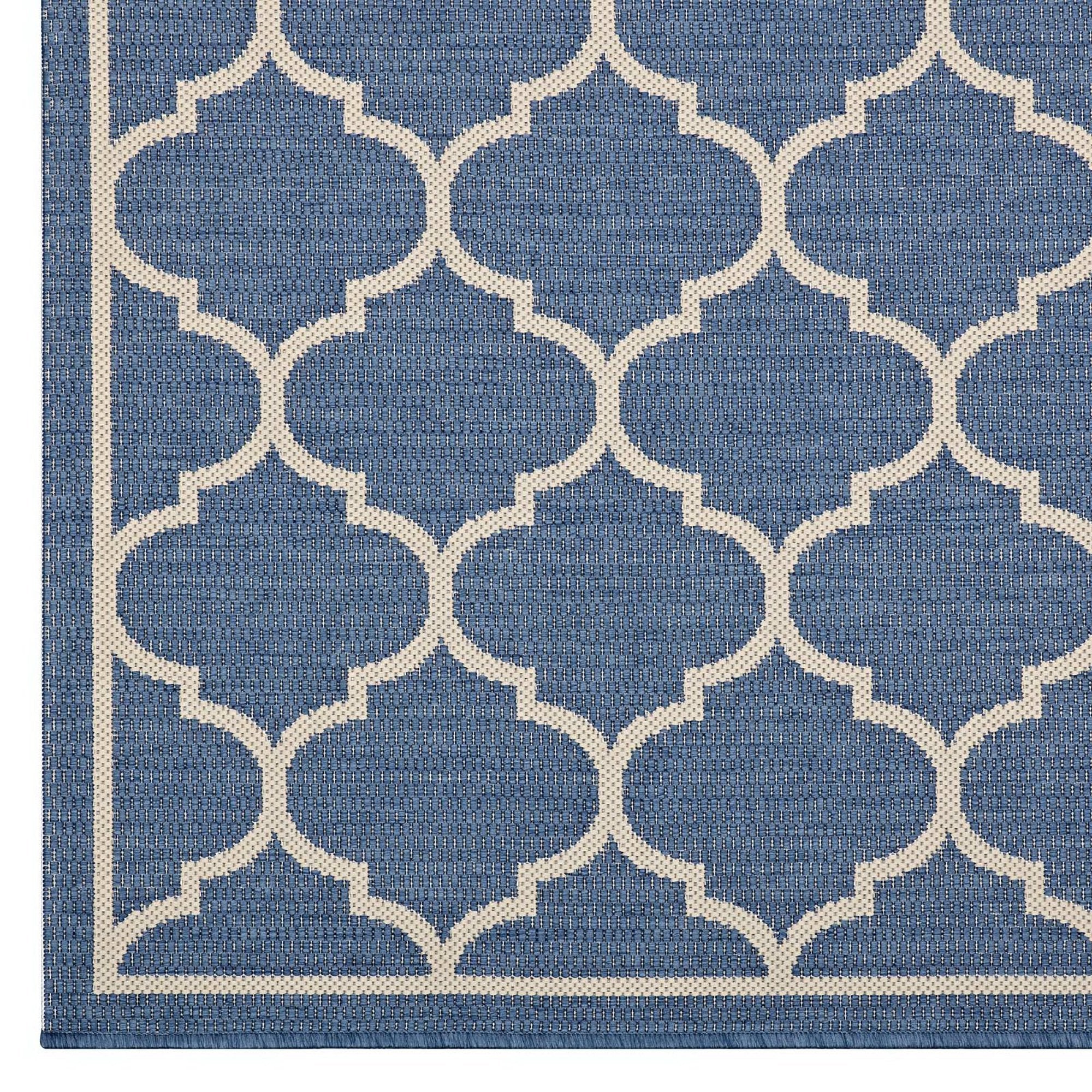 Avena Moroccan Quatrefoil Trellis Indoor and Outdoor 8x10 Area Rug - Gray and Beige