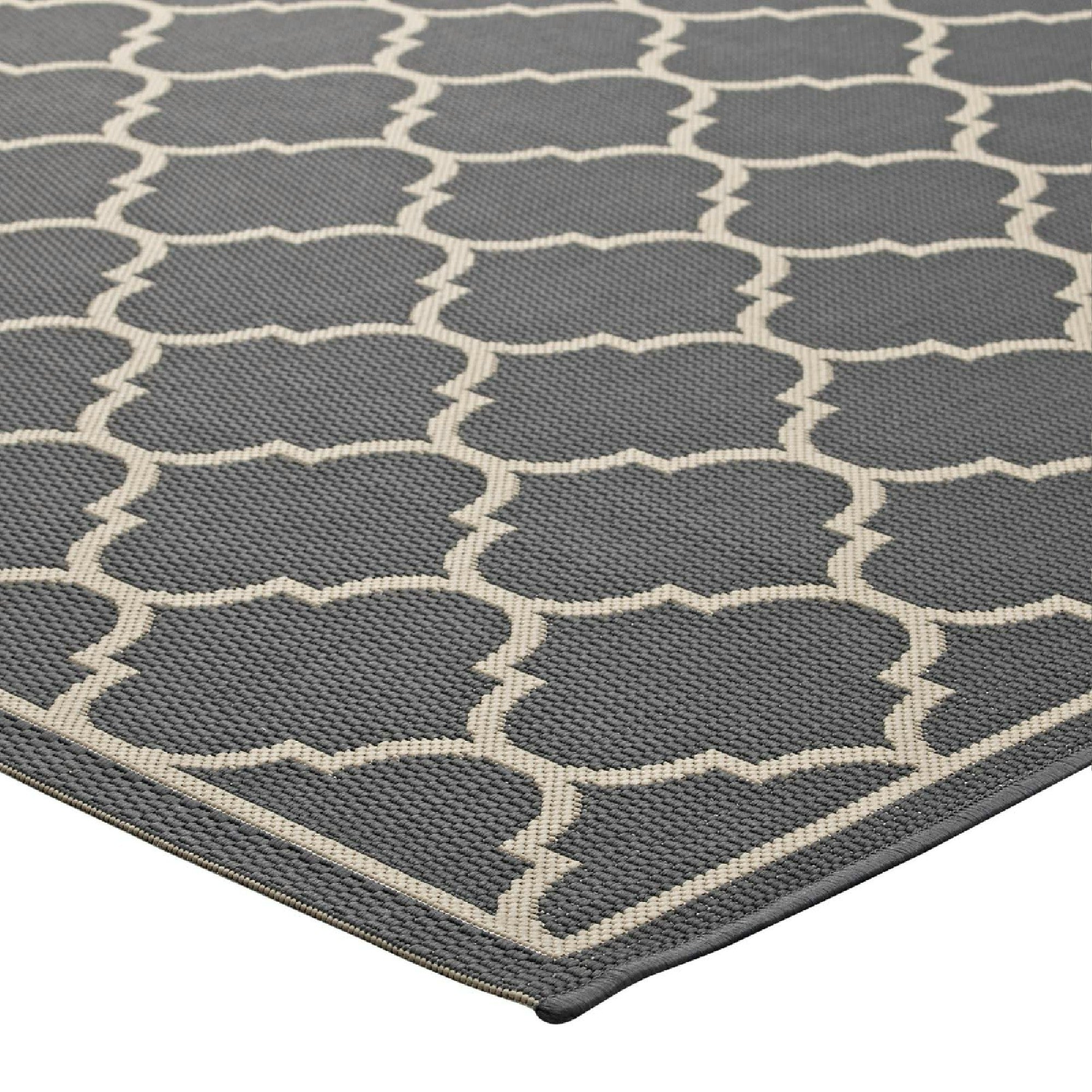 Avena Moroccan Quatrefoil Trellis Indoor and Outdoor 5x8 Area Rug