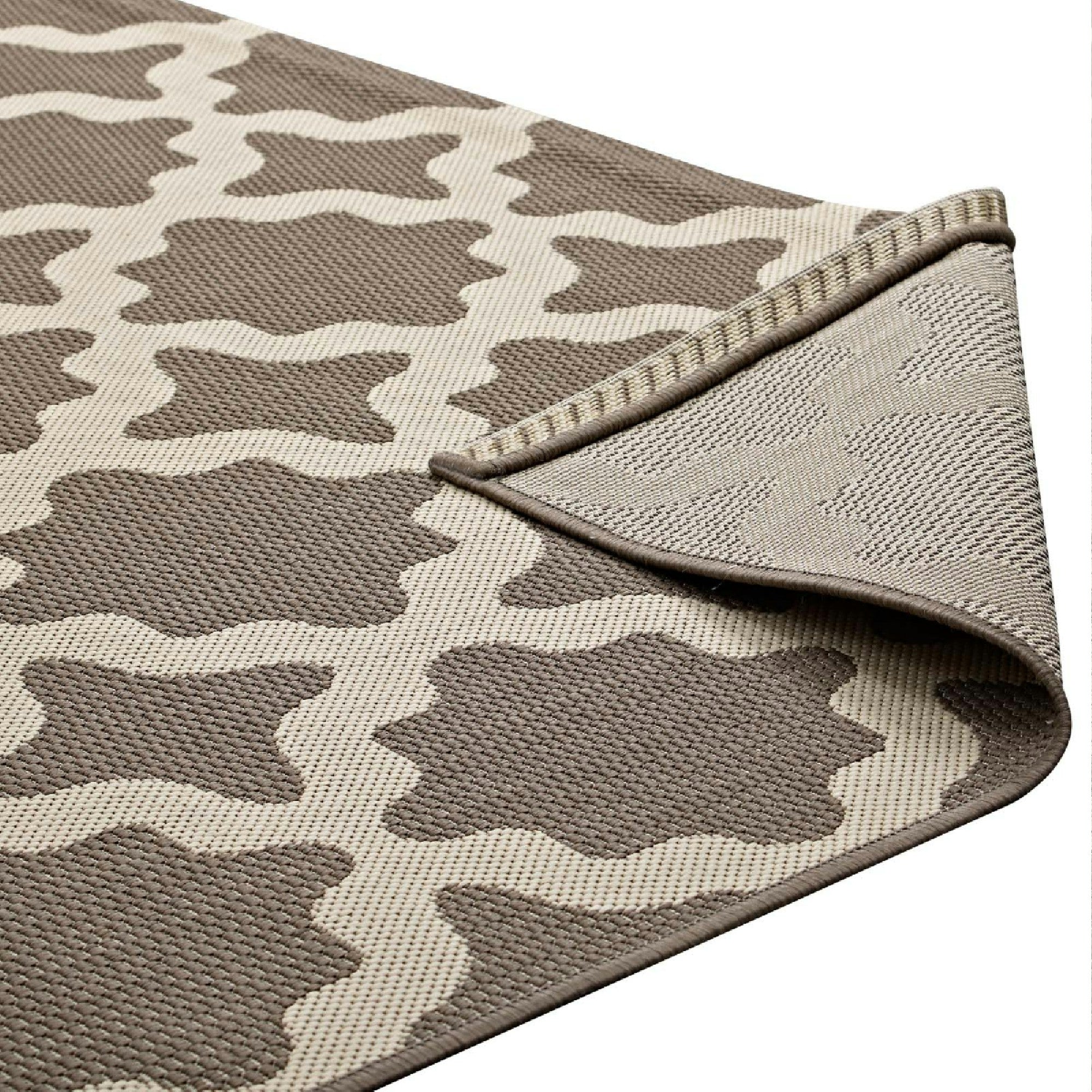 Cerelia Moroccan Trellis Indoor and Outdoor 5x8 Area Rug - Gray and Beige